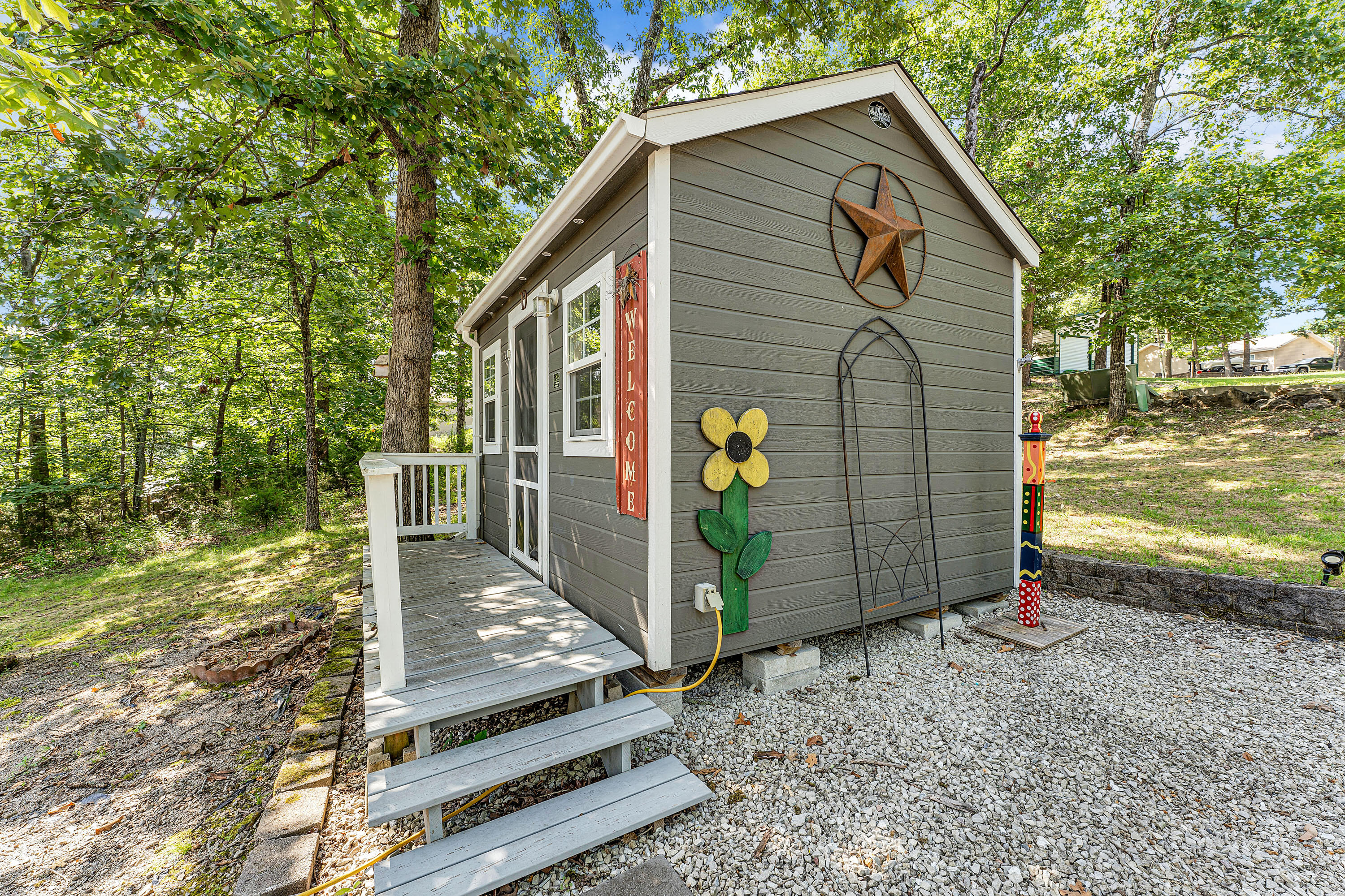 81 Deer Ridge Trail Property Photo 27