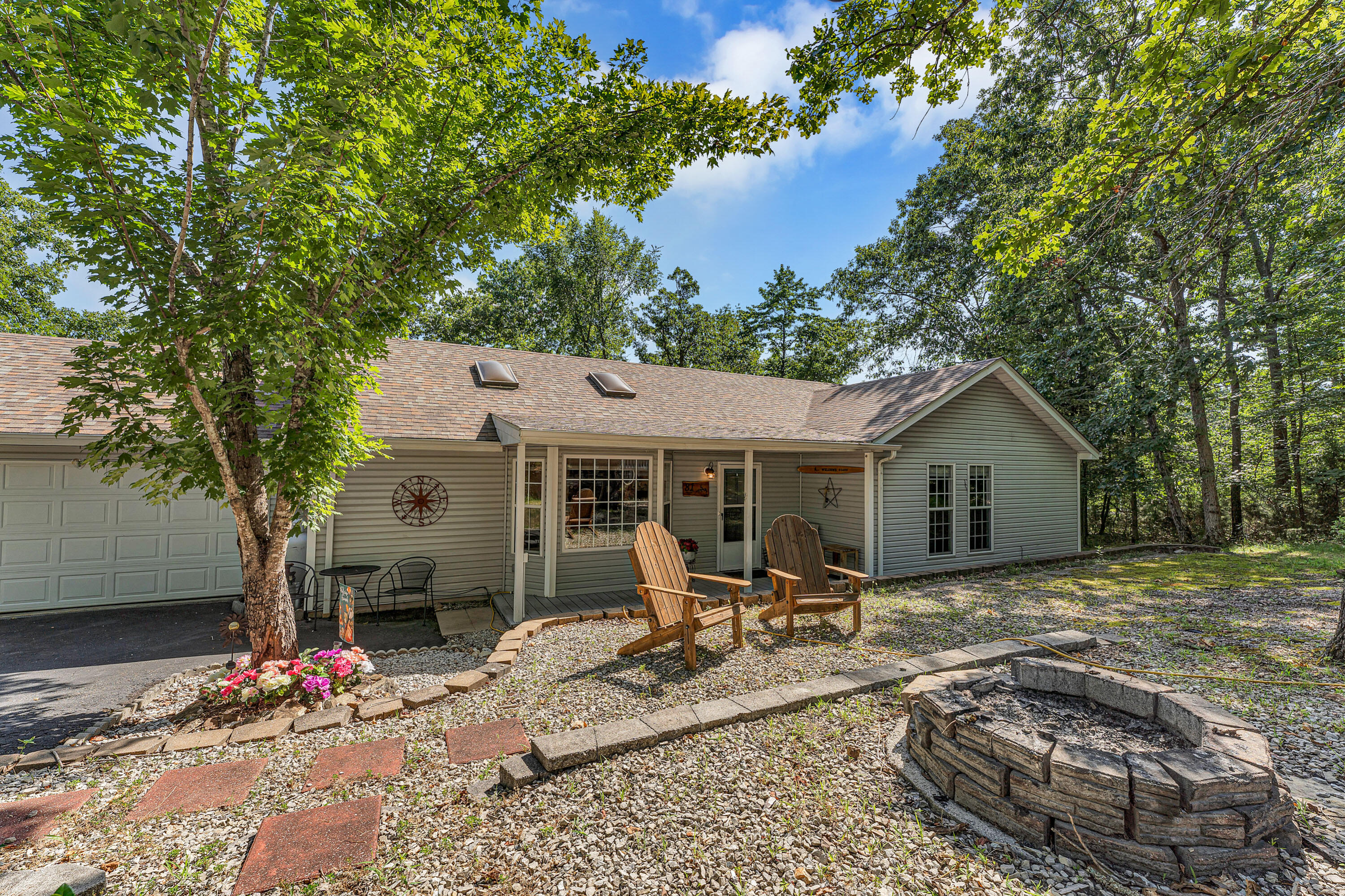 81 Deer Ridge Trail Property Photo 30