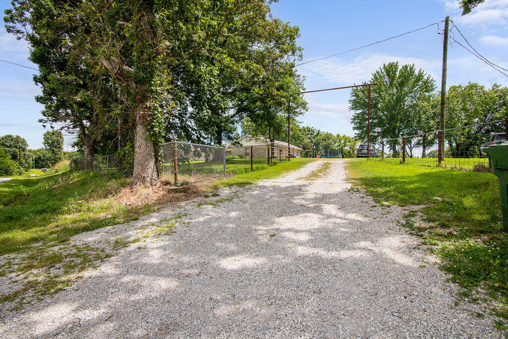 9561 State Highway 125 South Property Photo 12