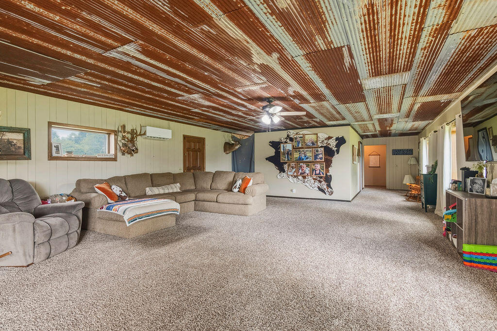 9561 State Highway 125 South Property Photo 19
