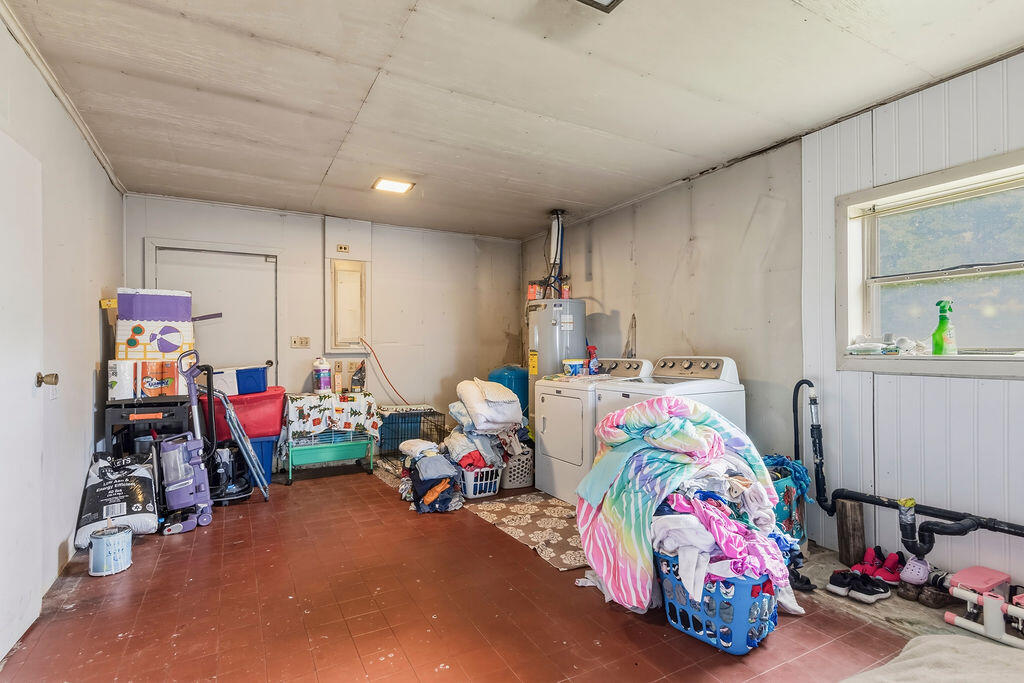 9561 State Highway 125 South Property Photo 40