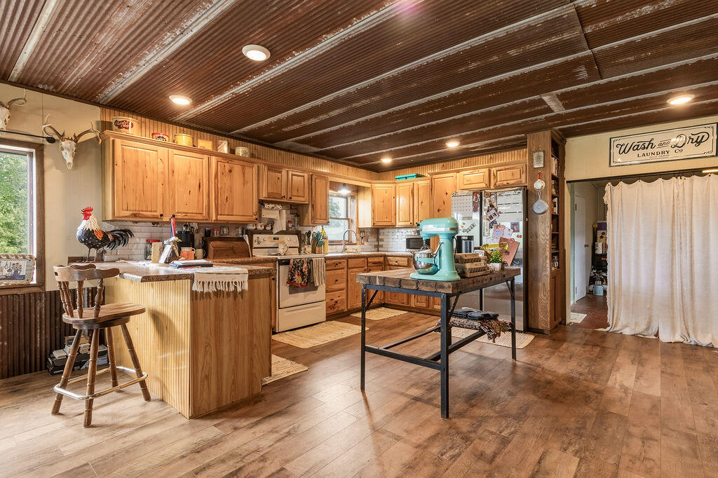 9561 State Highway 125 South Property Photo 20