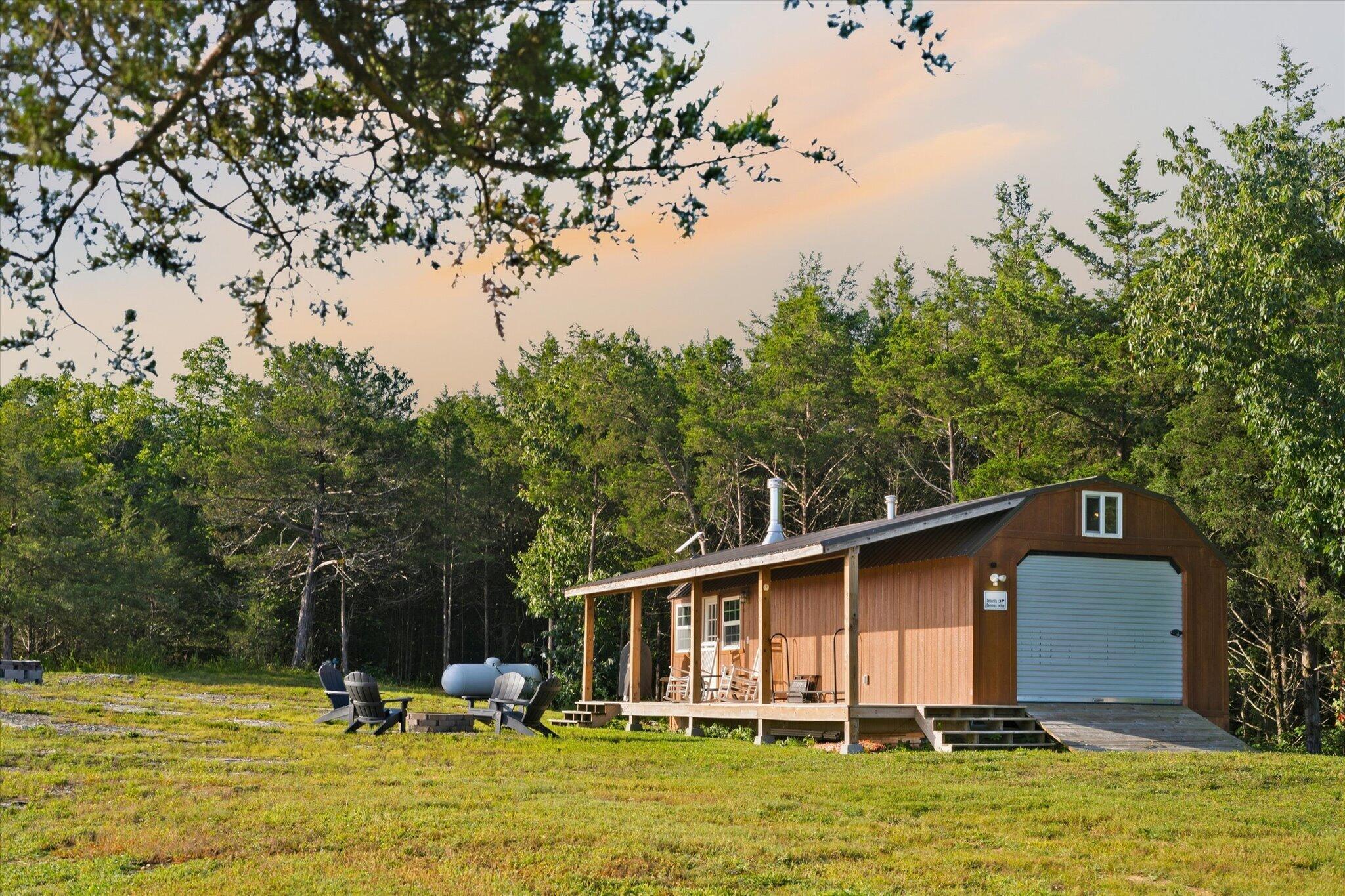1094 Camp Clark Hill Property Photo 2
