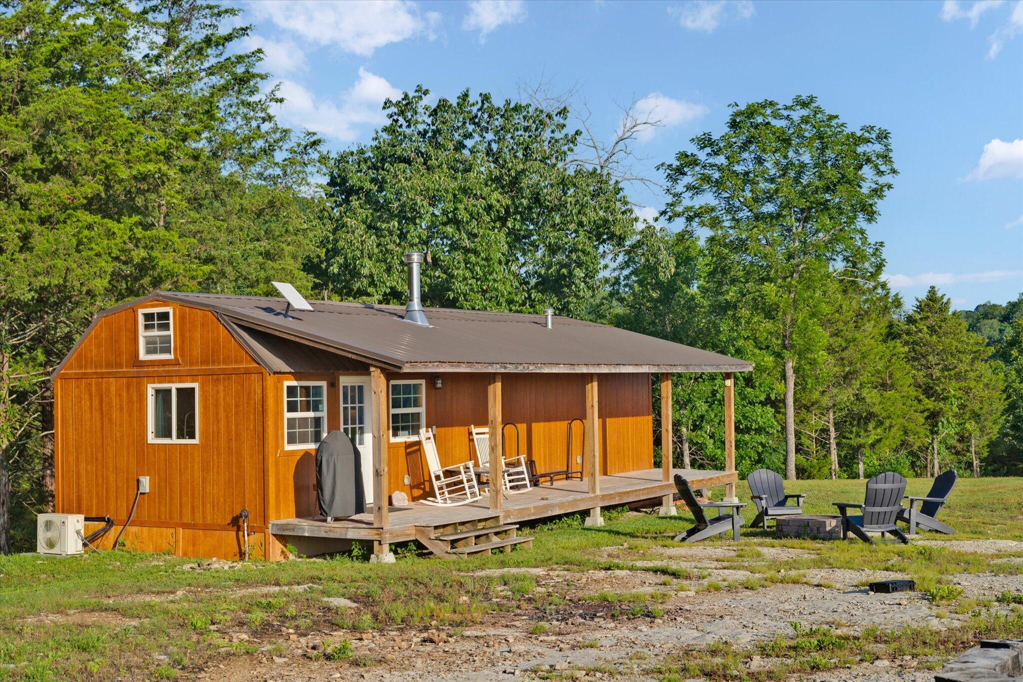 1094 Camp Clark Hill Property Photo 3