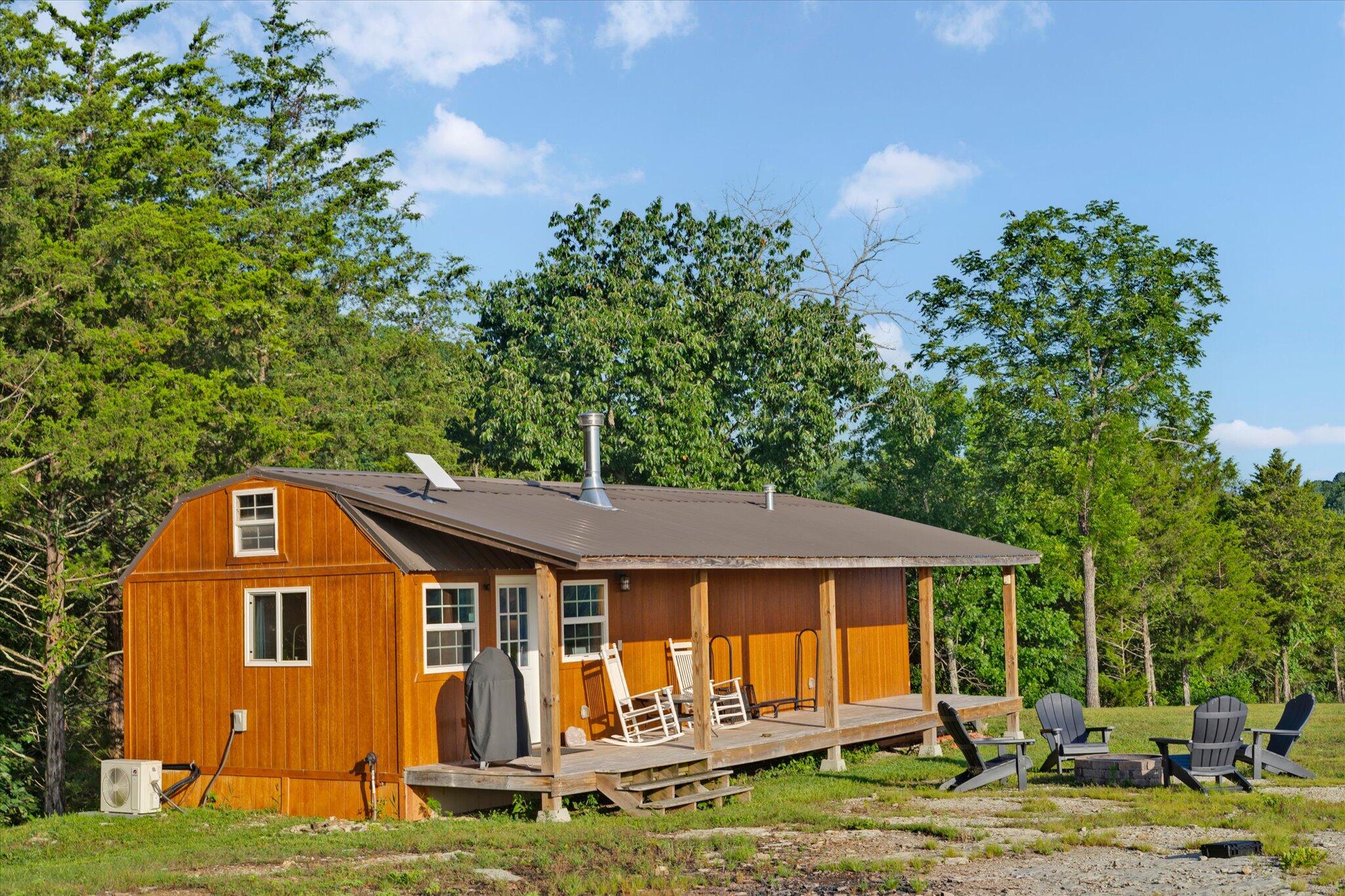 1094 Camp Clark Hill Property Photo 4