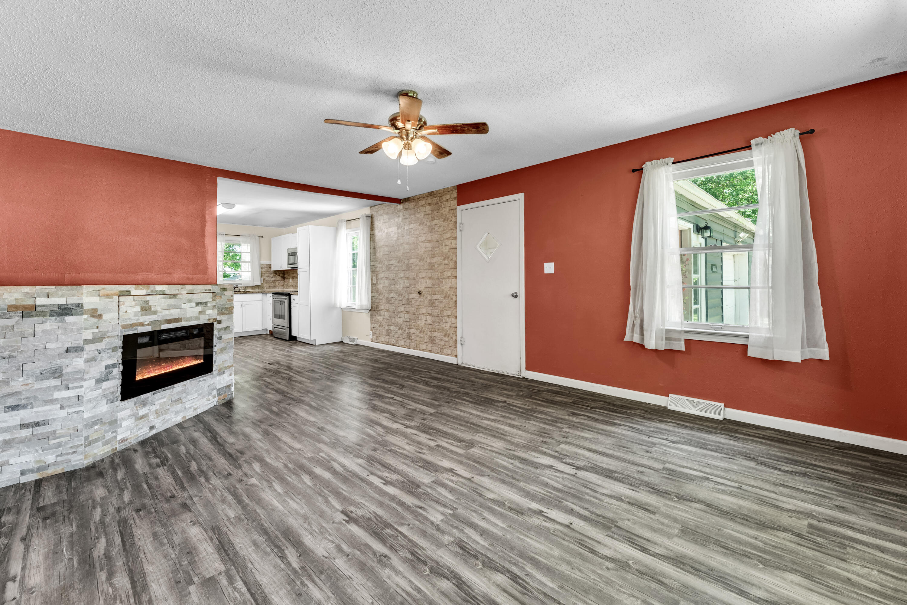 1714 West Scott Street Property Photo 15
