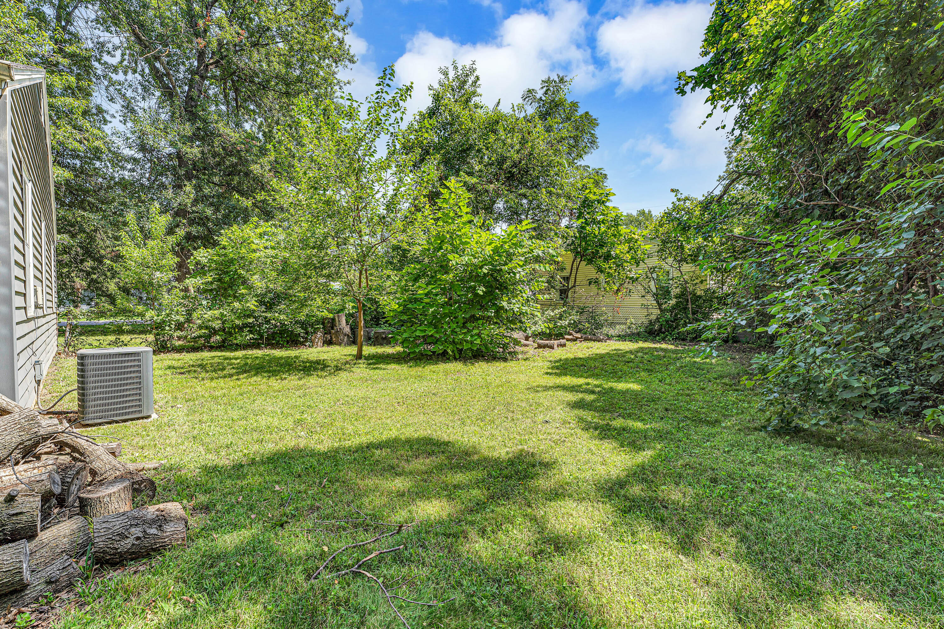 1714 West Scott Street Property Photo 33