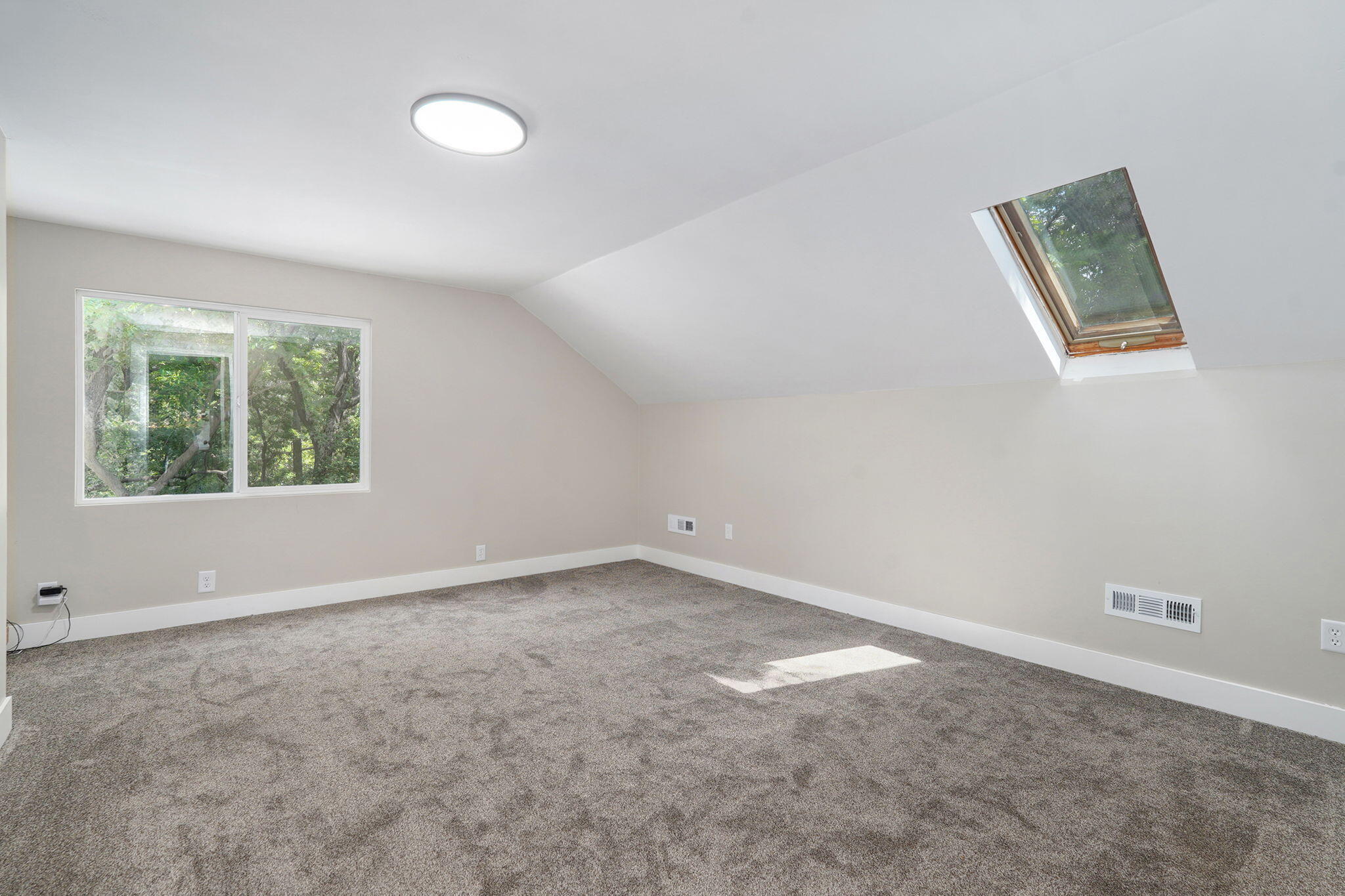 1616 North Hampton Avenue Property Photo 21