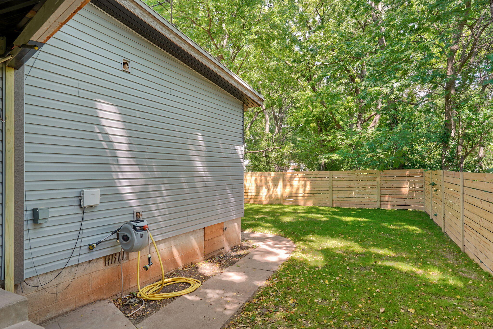 1616 North Hampton Avenue Property Photo 25