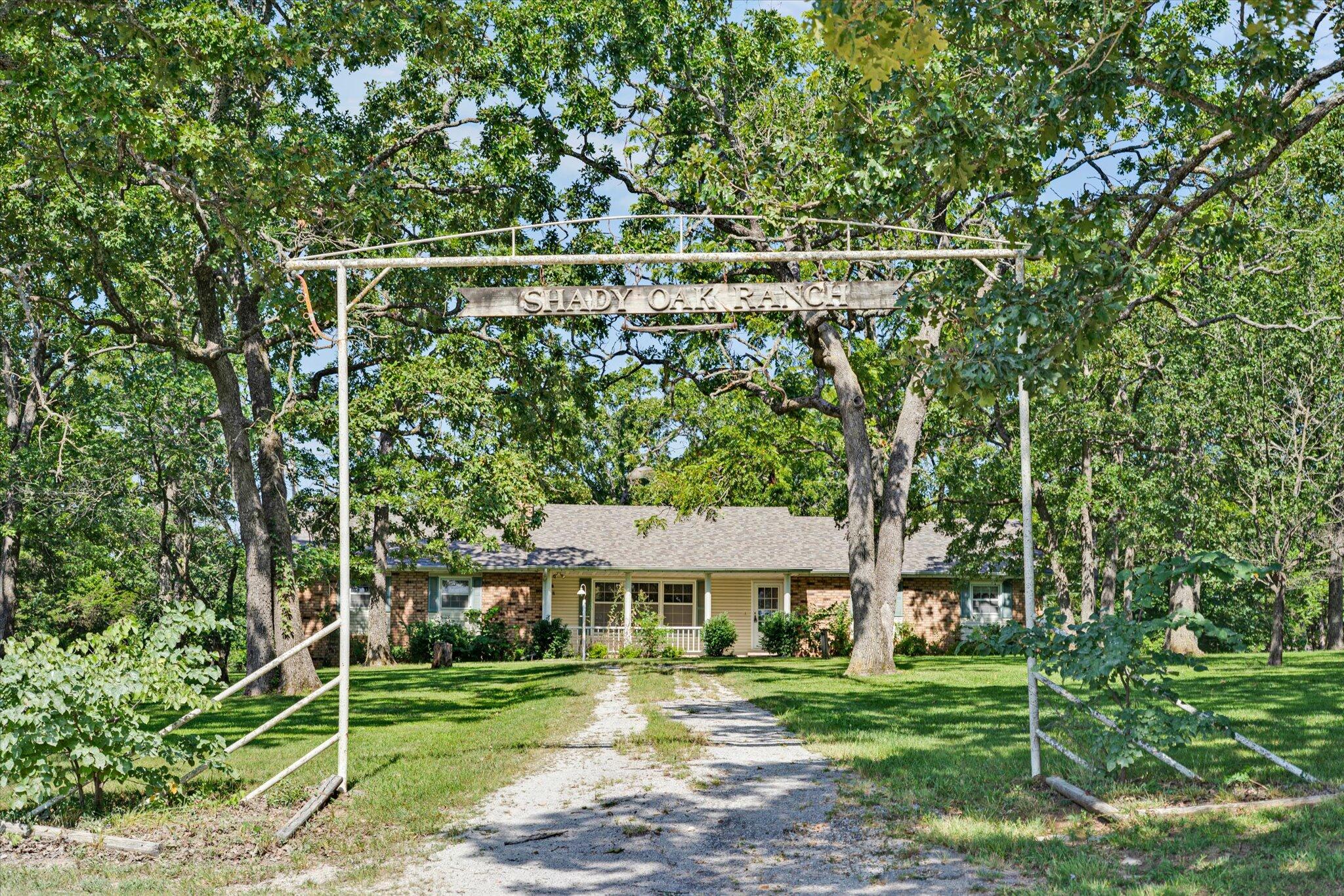 21845 County Road 190 Property Photo 2