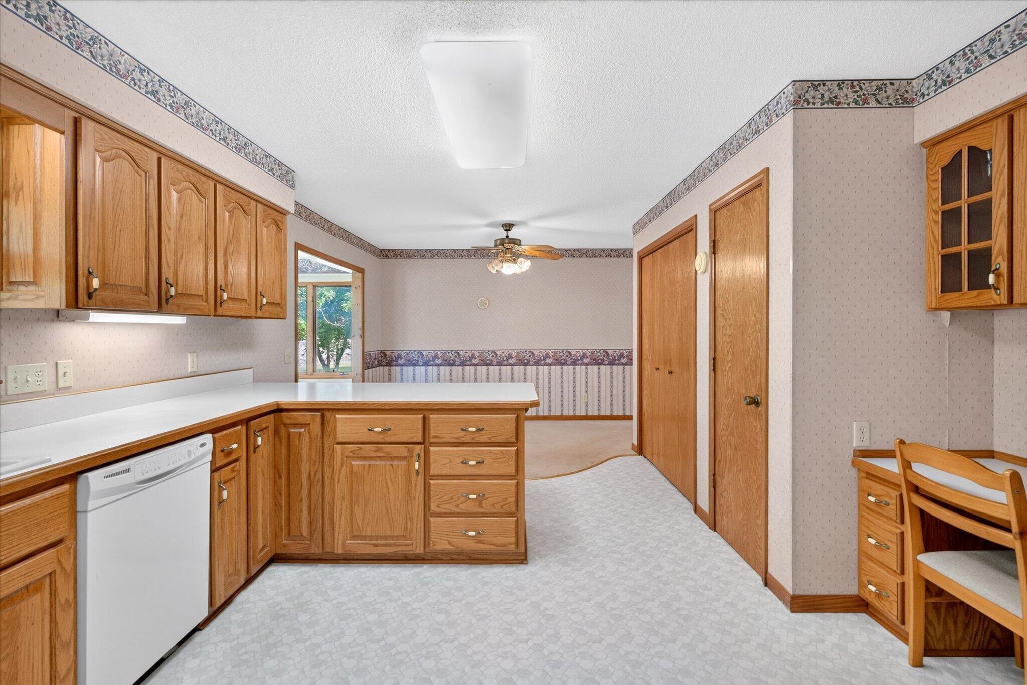 21845 County Road 190 Property Photo 10