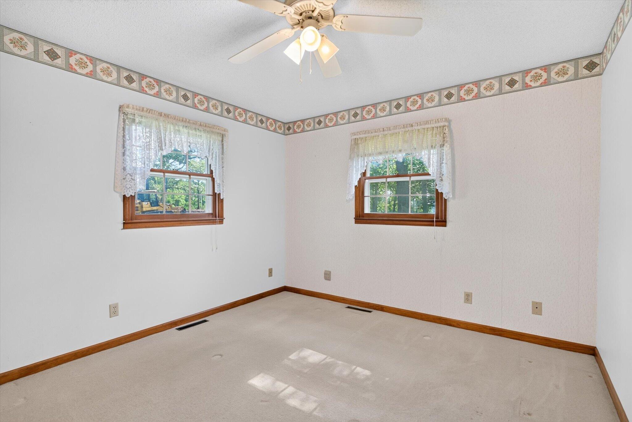21845 County Road 190 Property Photo 20