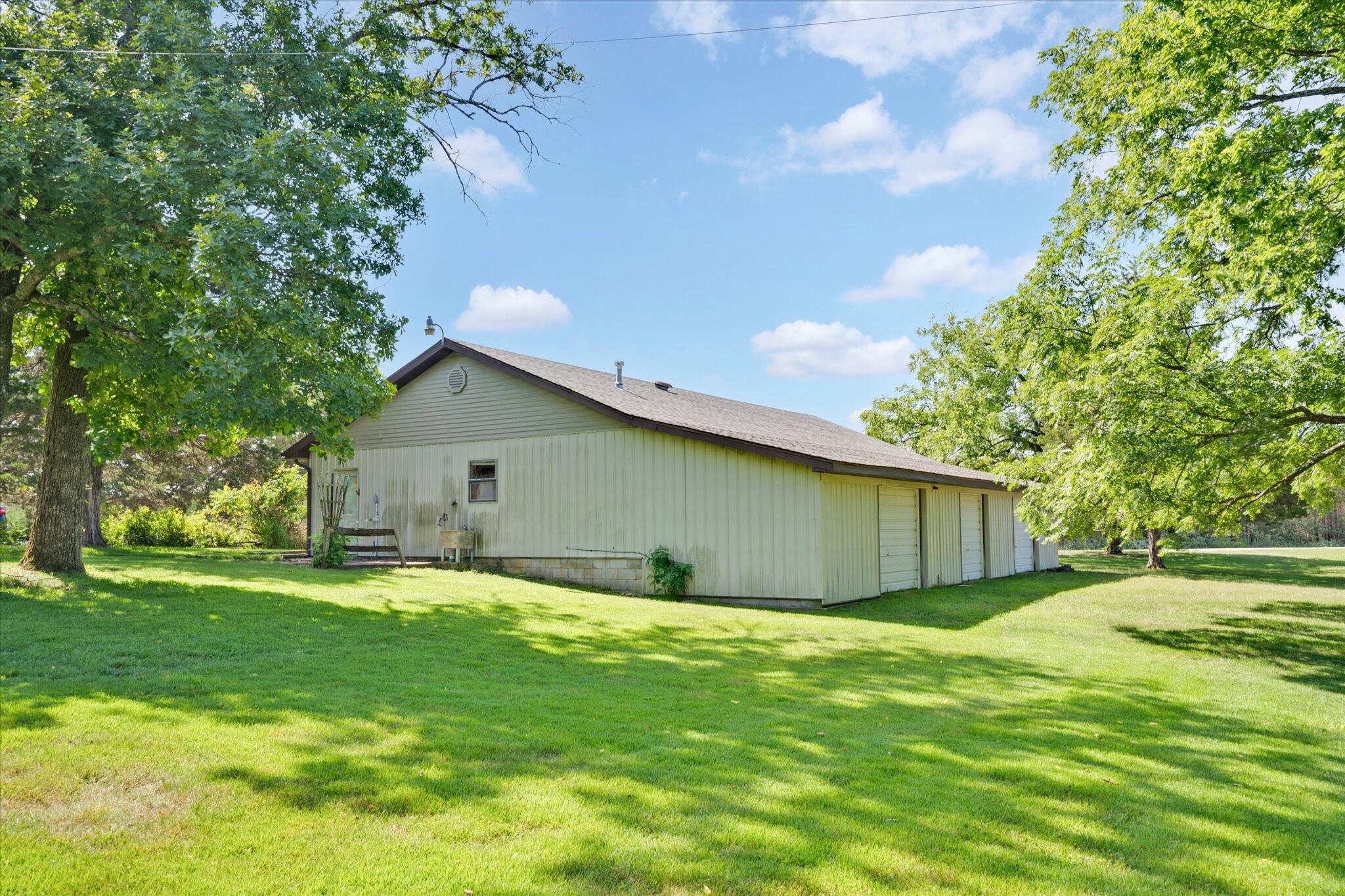 21845 County Road 190 Property Photo 32