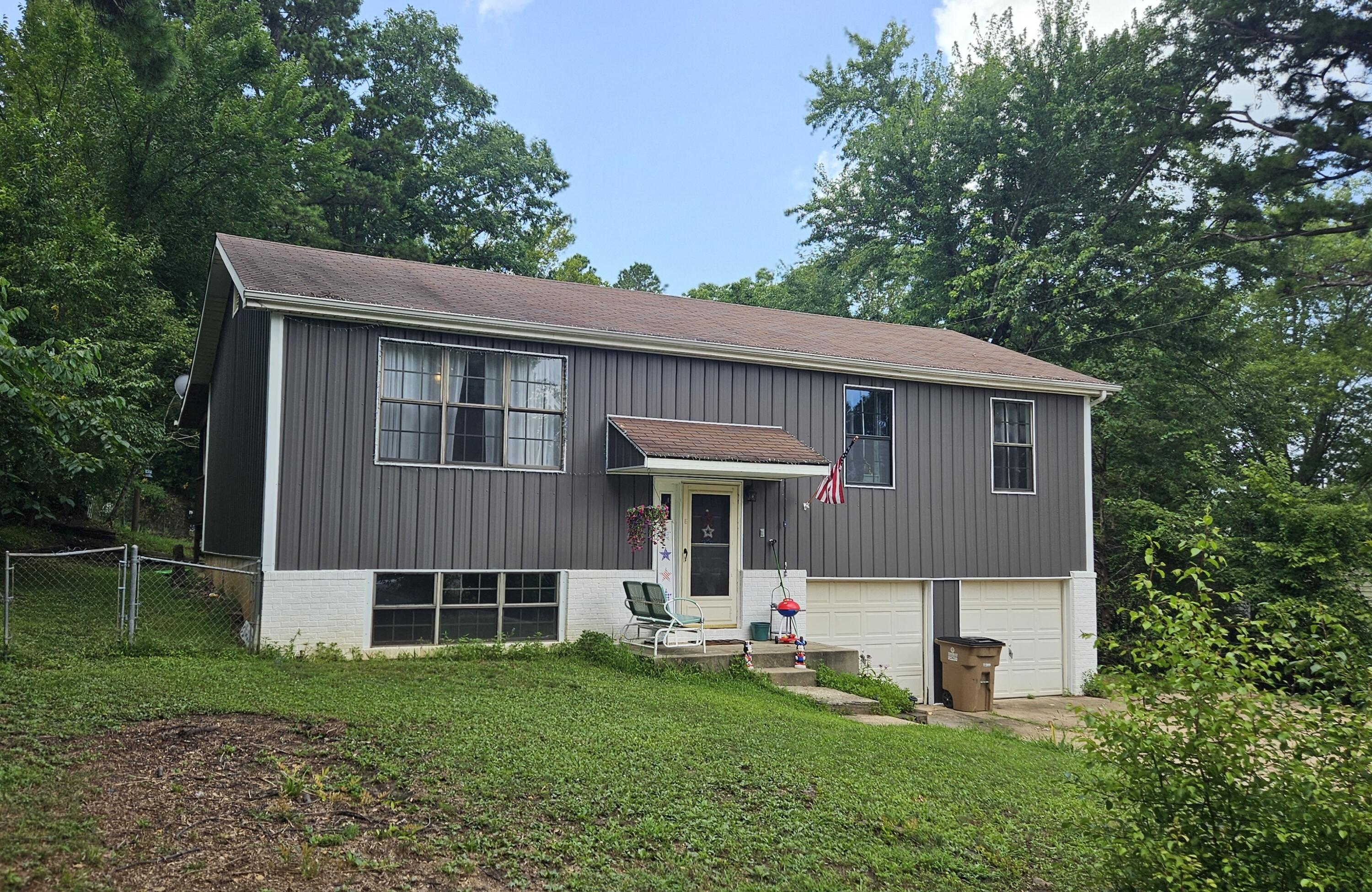 525 Skyview Drive