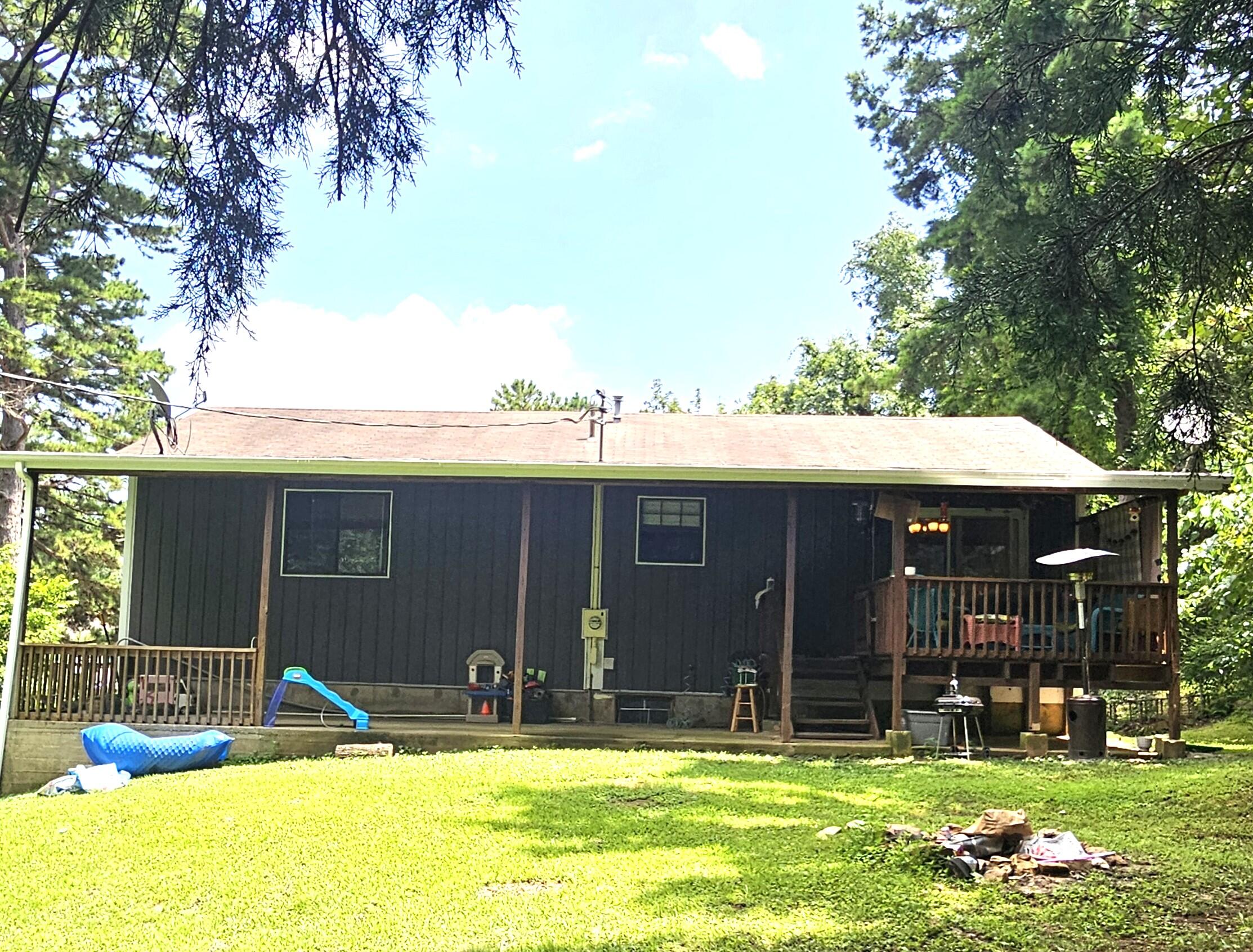 525 Skyview Drive Property Photo 4