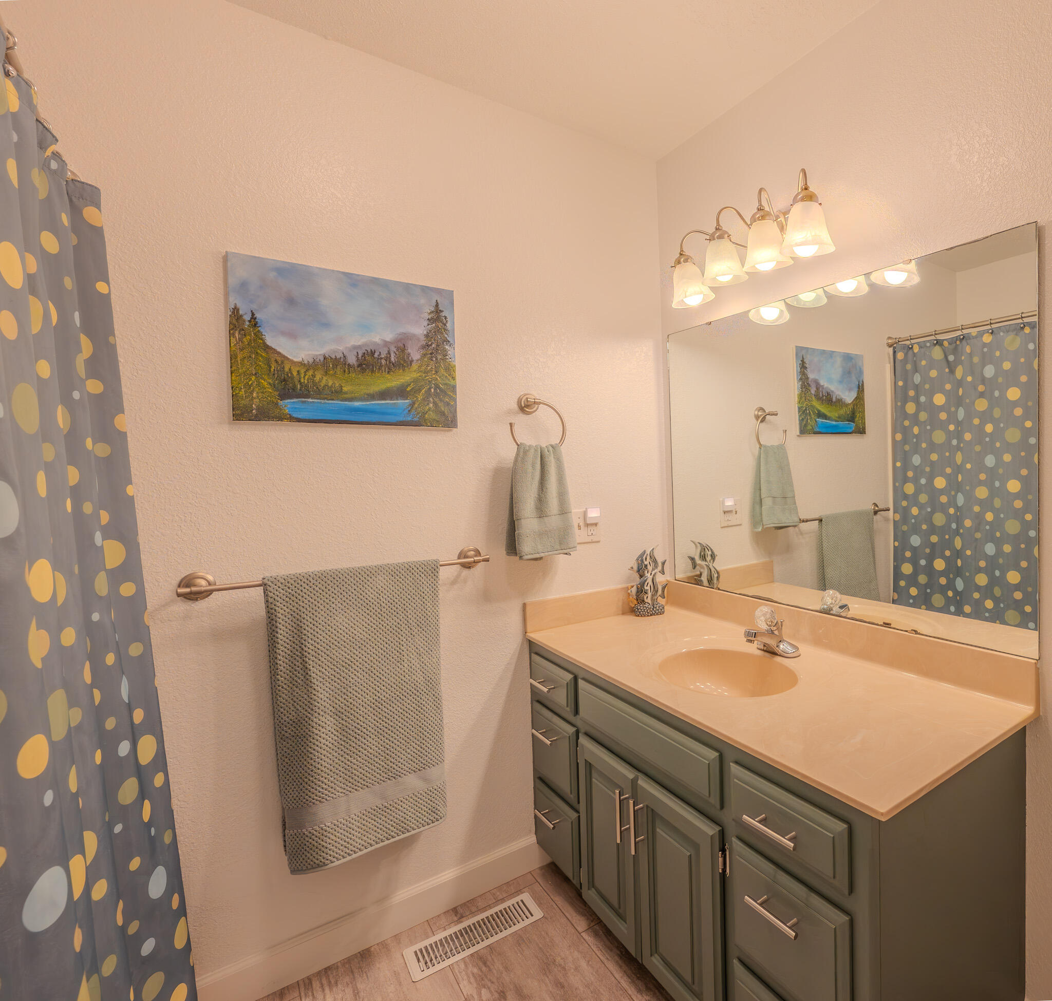 806 Oak Hill Drive Property Photo 13