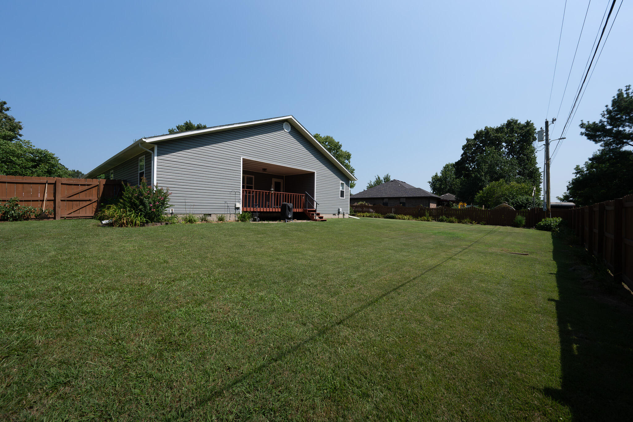 806 Oak Hill Drive Property Photo 15