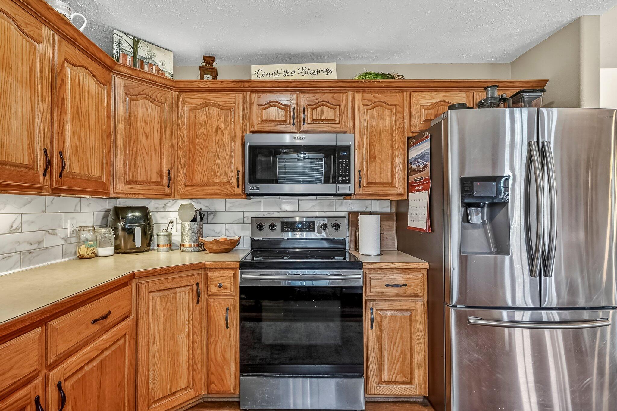 1519 East 515th Road Property Photo 12