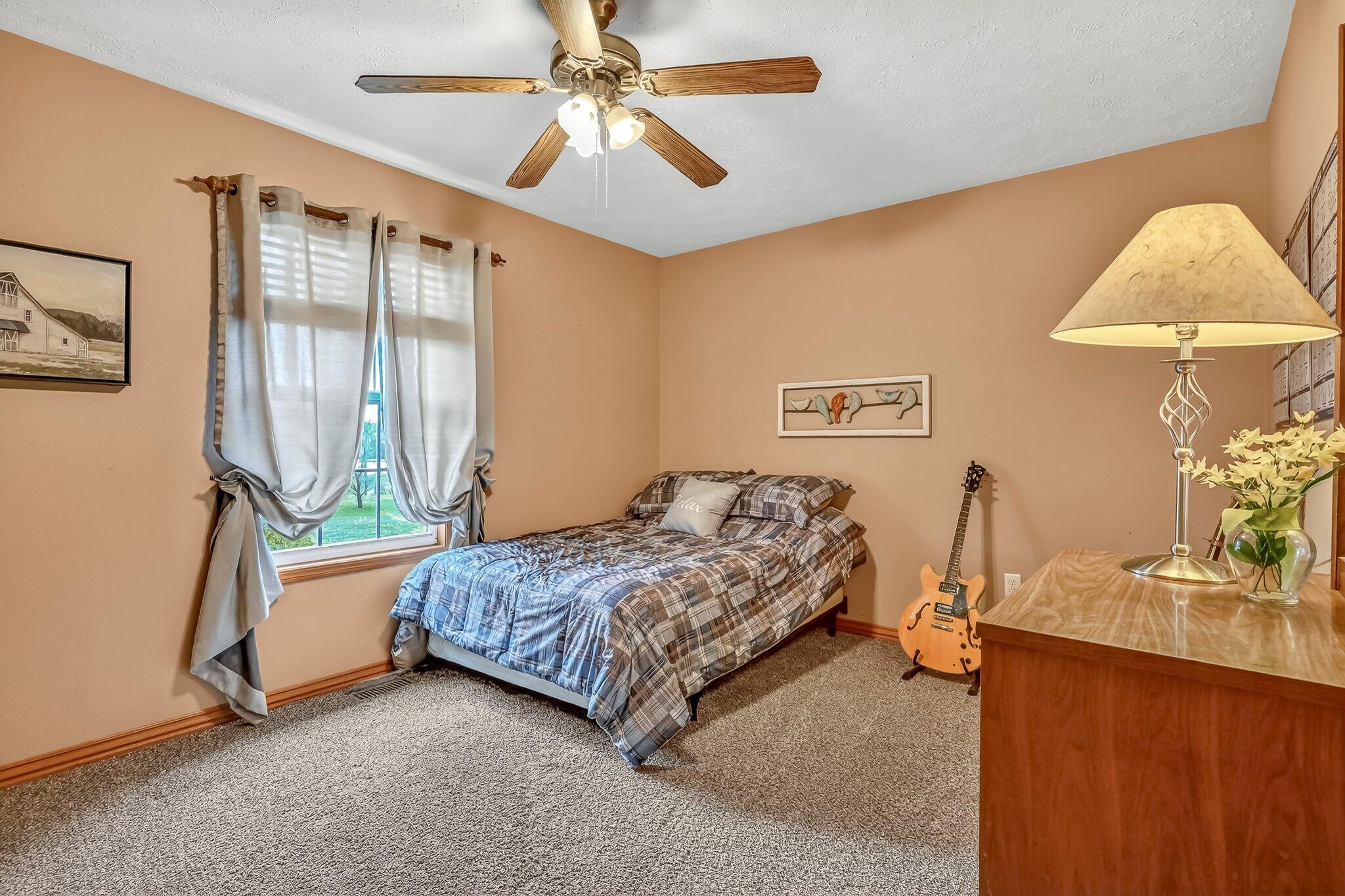 1519 East 515th Road Property Photo 17