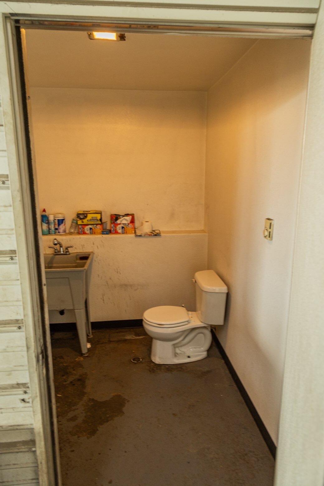 118 East Davis Street Property Photo 15