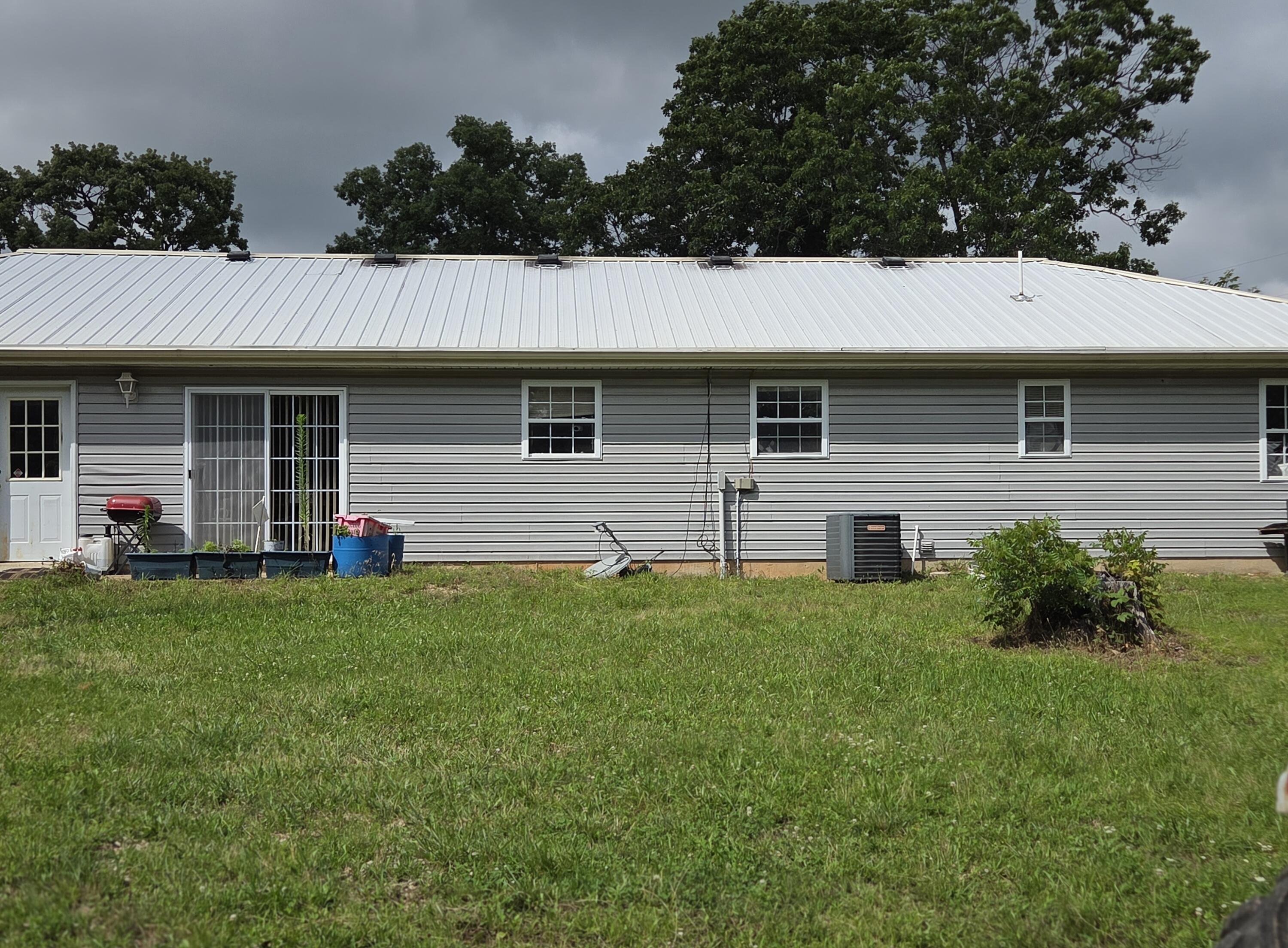 1306 State Highway 32 Property Photo 2