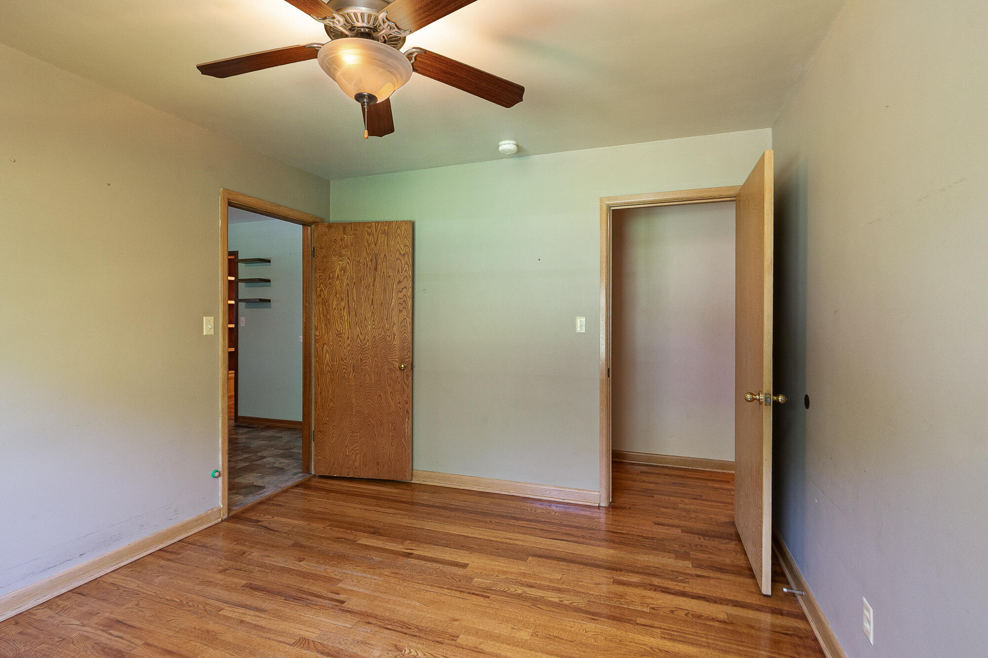 1909 South Pickwick Avenue Property Photo 14