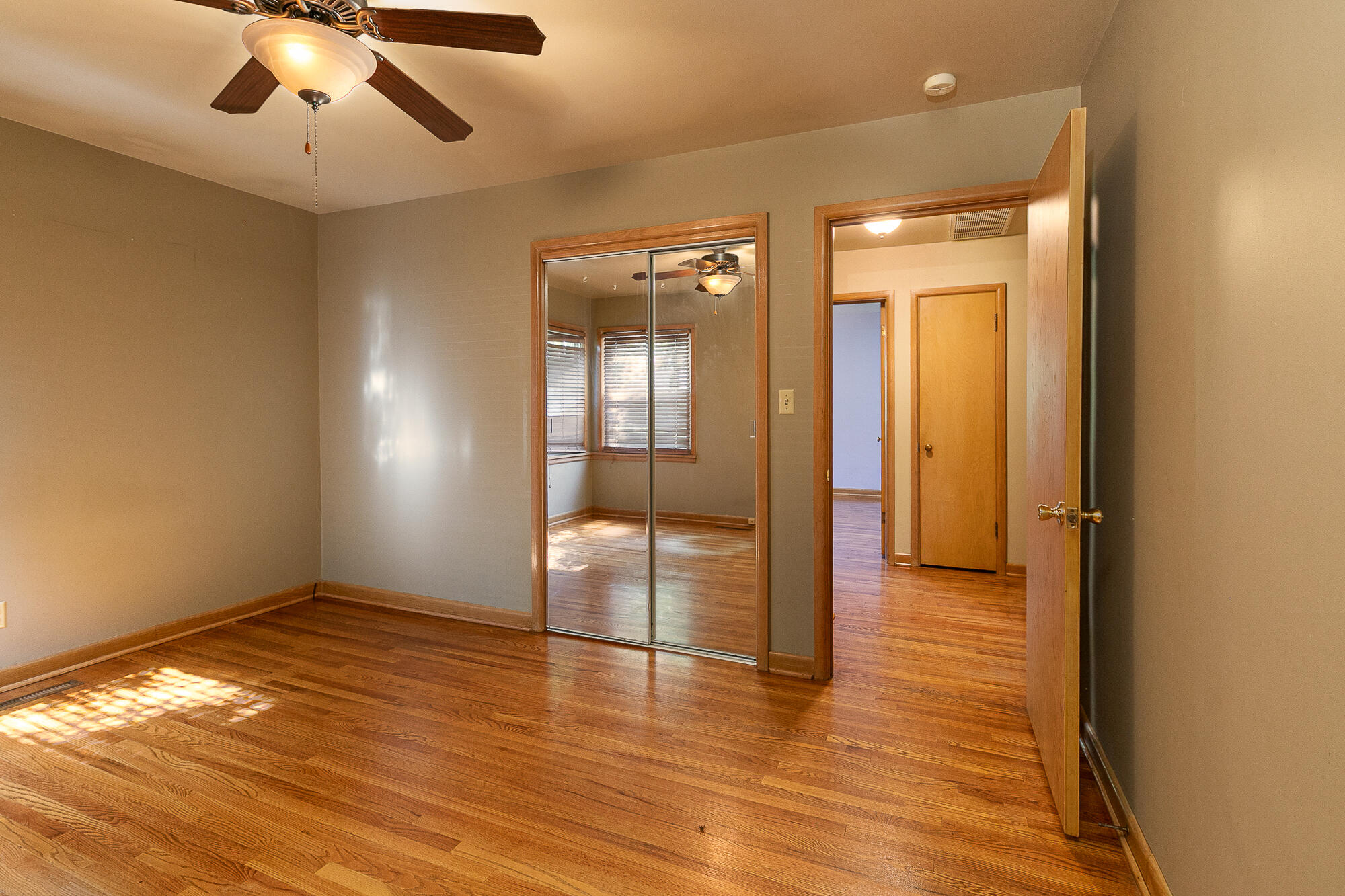 1909 South Pickwick Avenue Property Photo 20