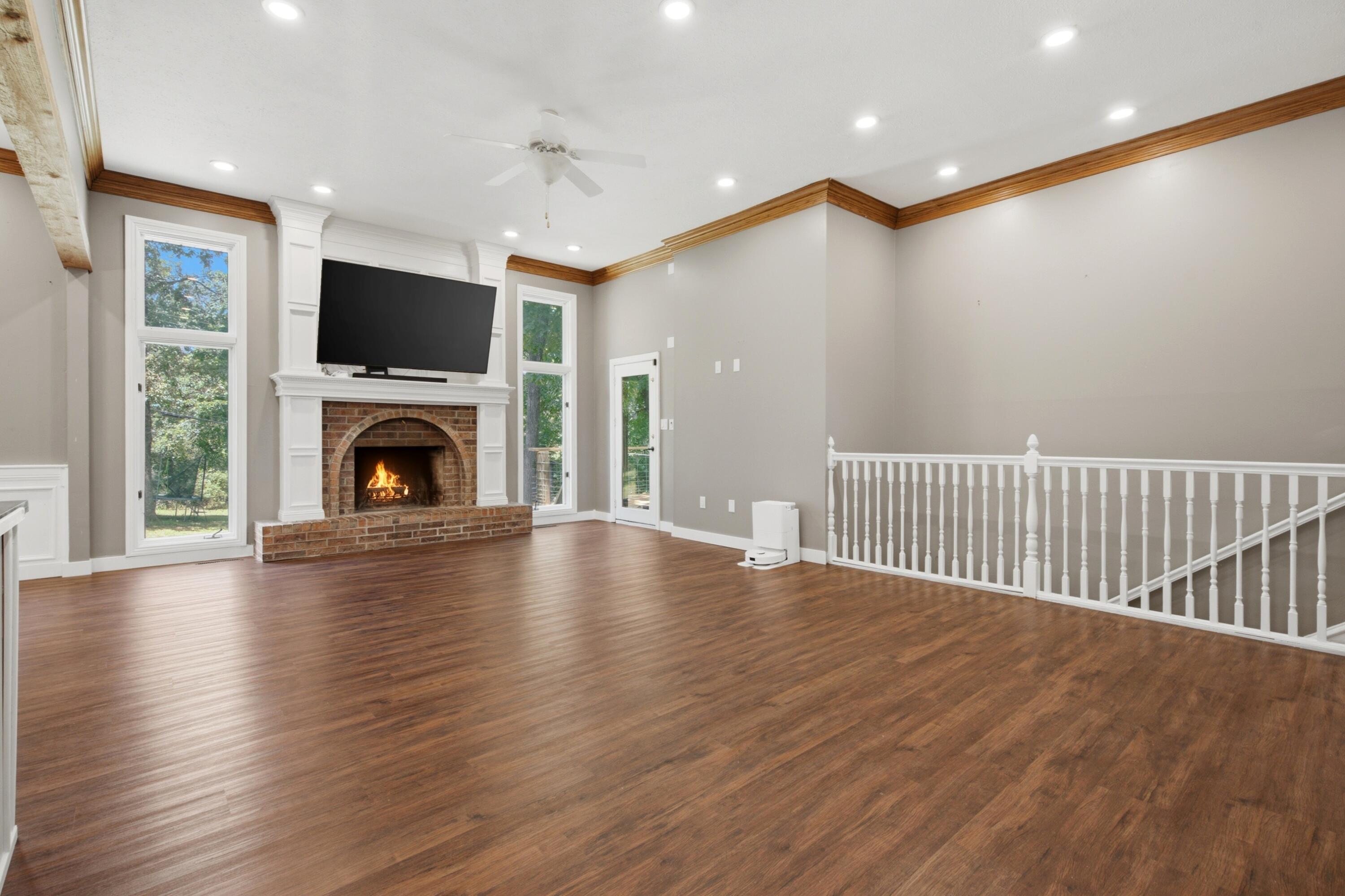 86 Westwood Drive Property Photo 2