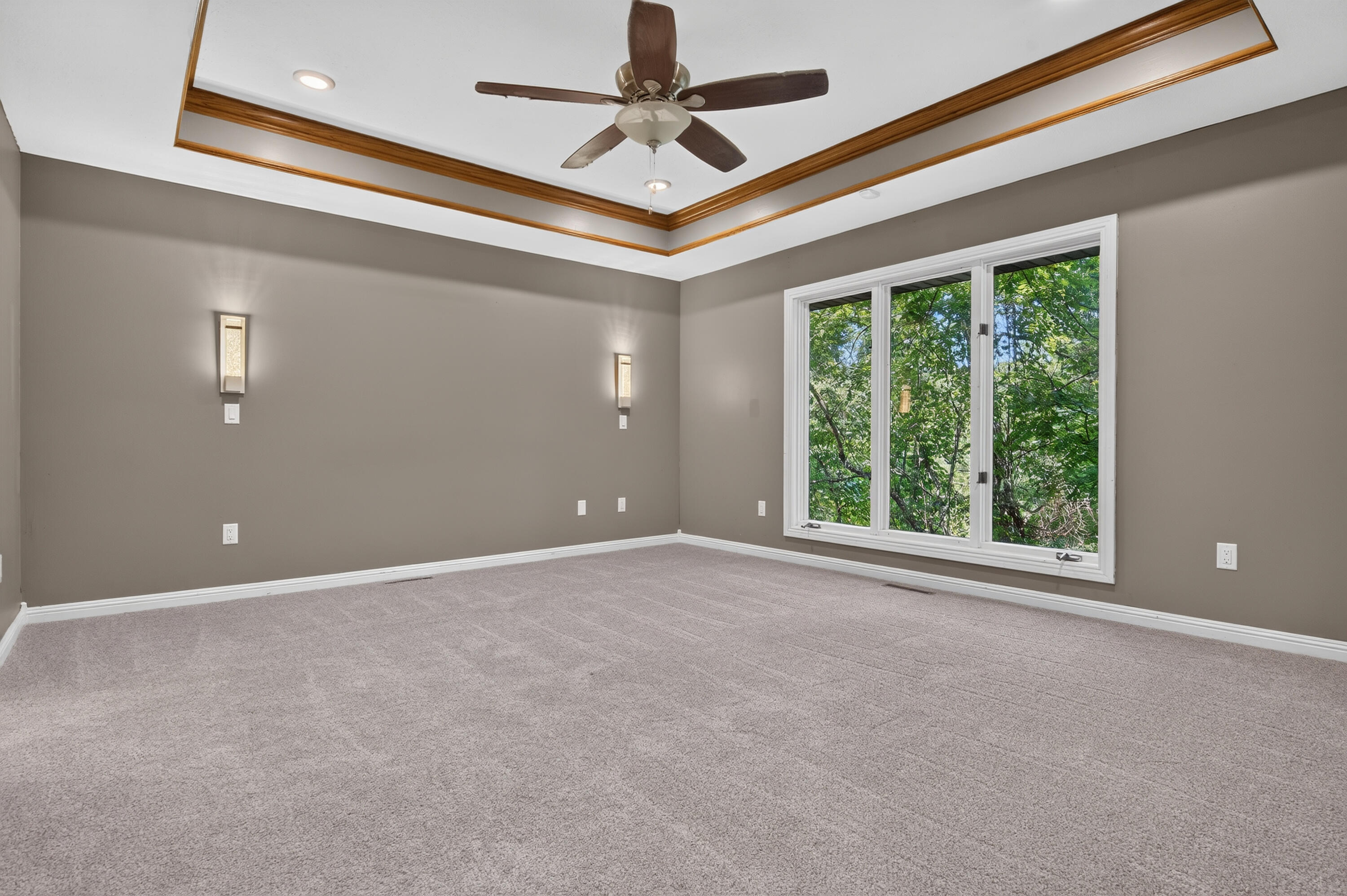 86 Westwood Drive Property Photo 9