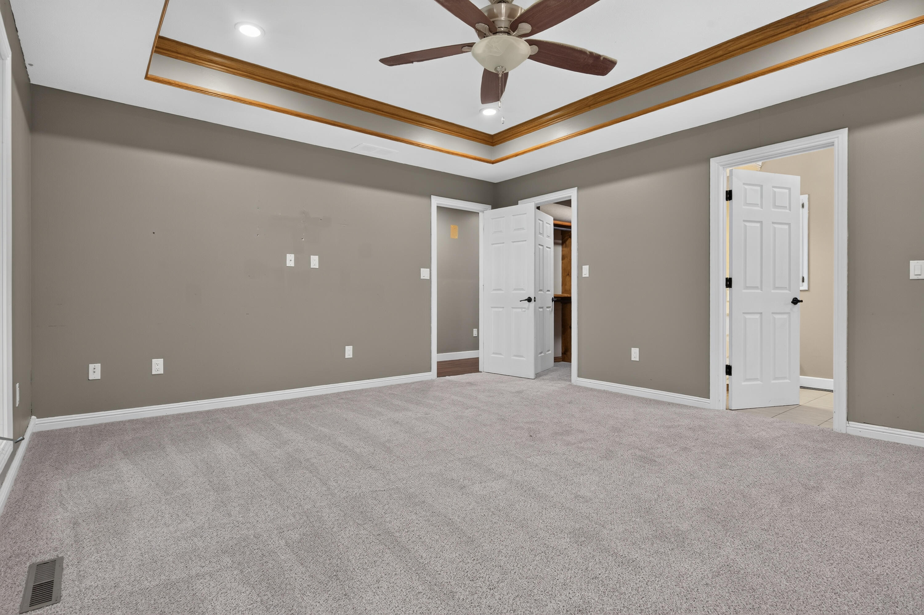 86 Westwood Drive Property Photo 10