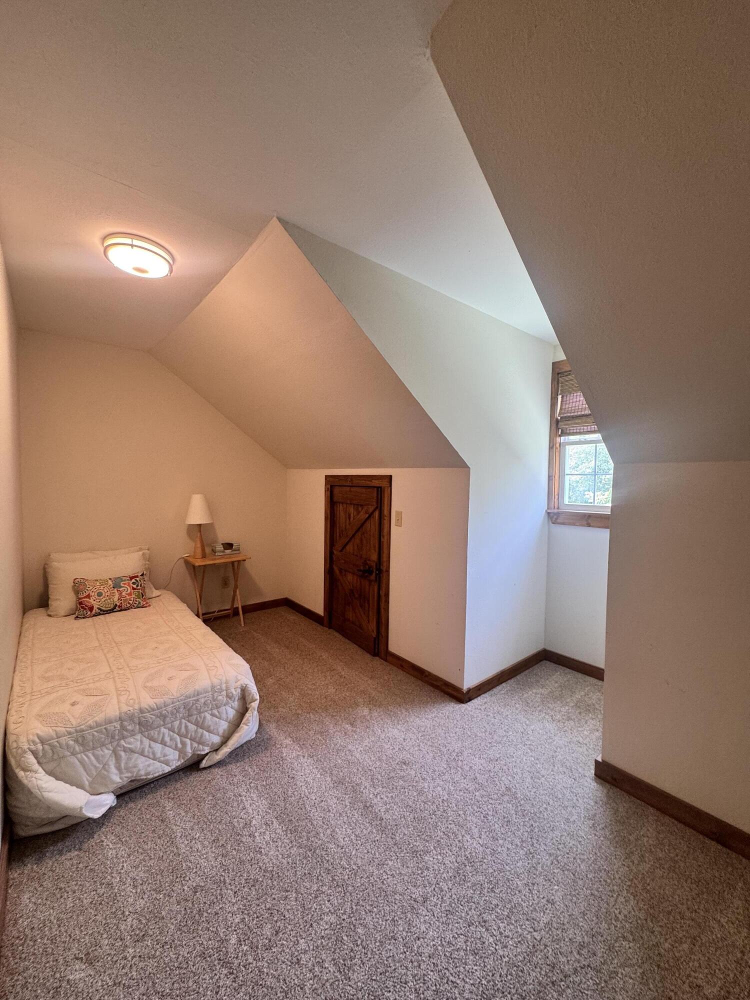 7382 Route Ee Highway Property Photo 24