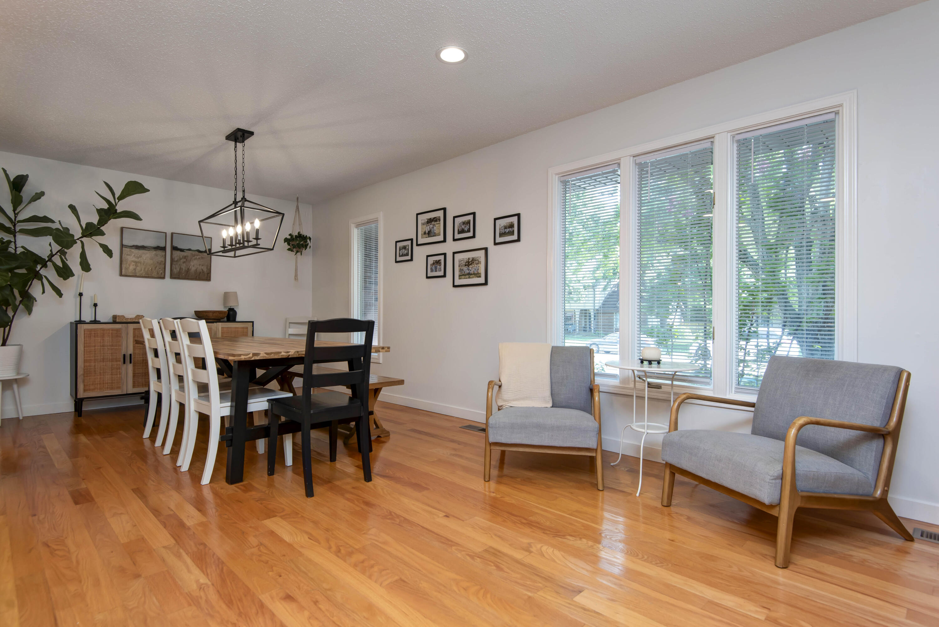 1705 East Vincent Drive Property Photo 11