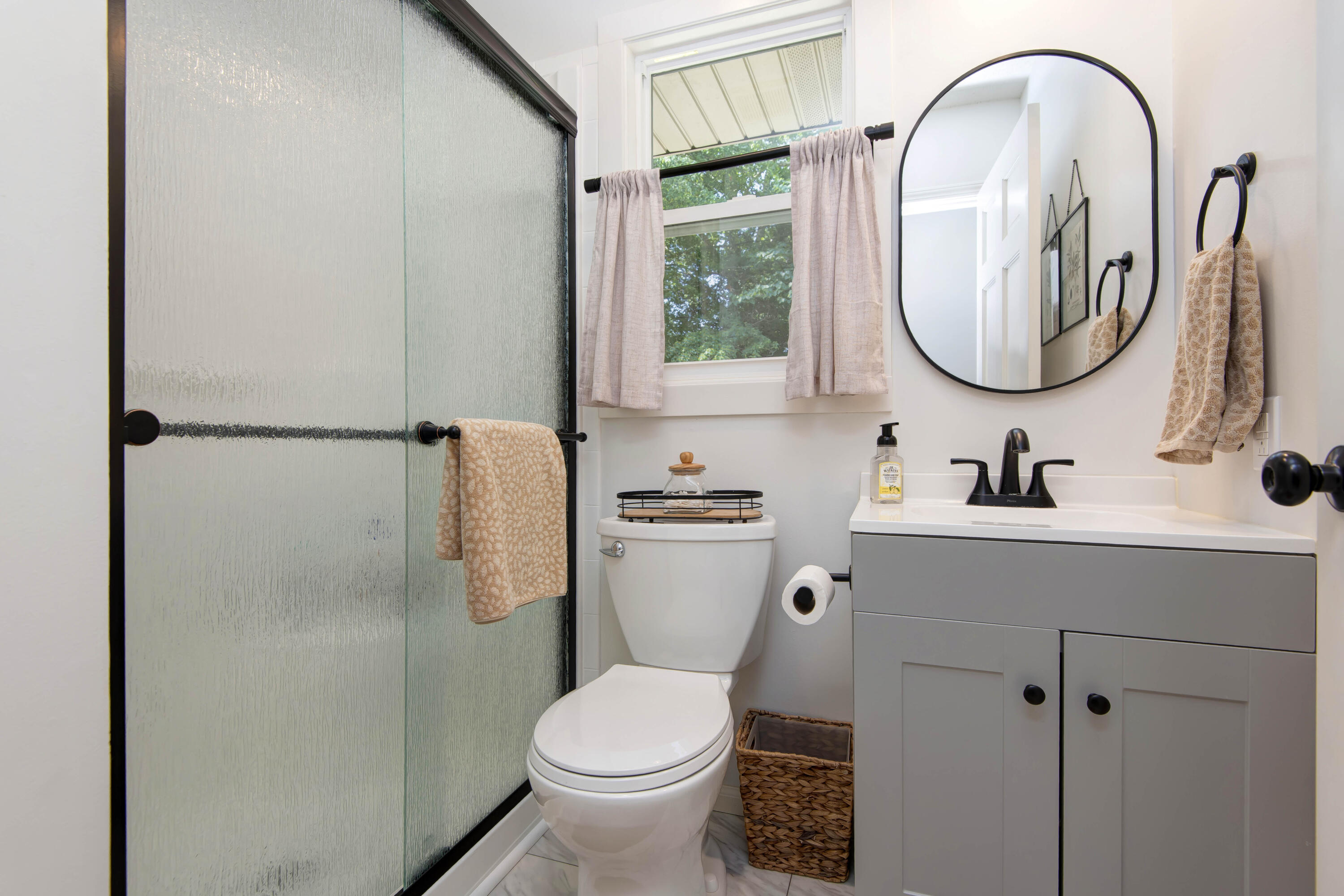 1705 East Vincent Drive Property Photo 25