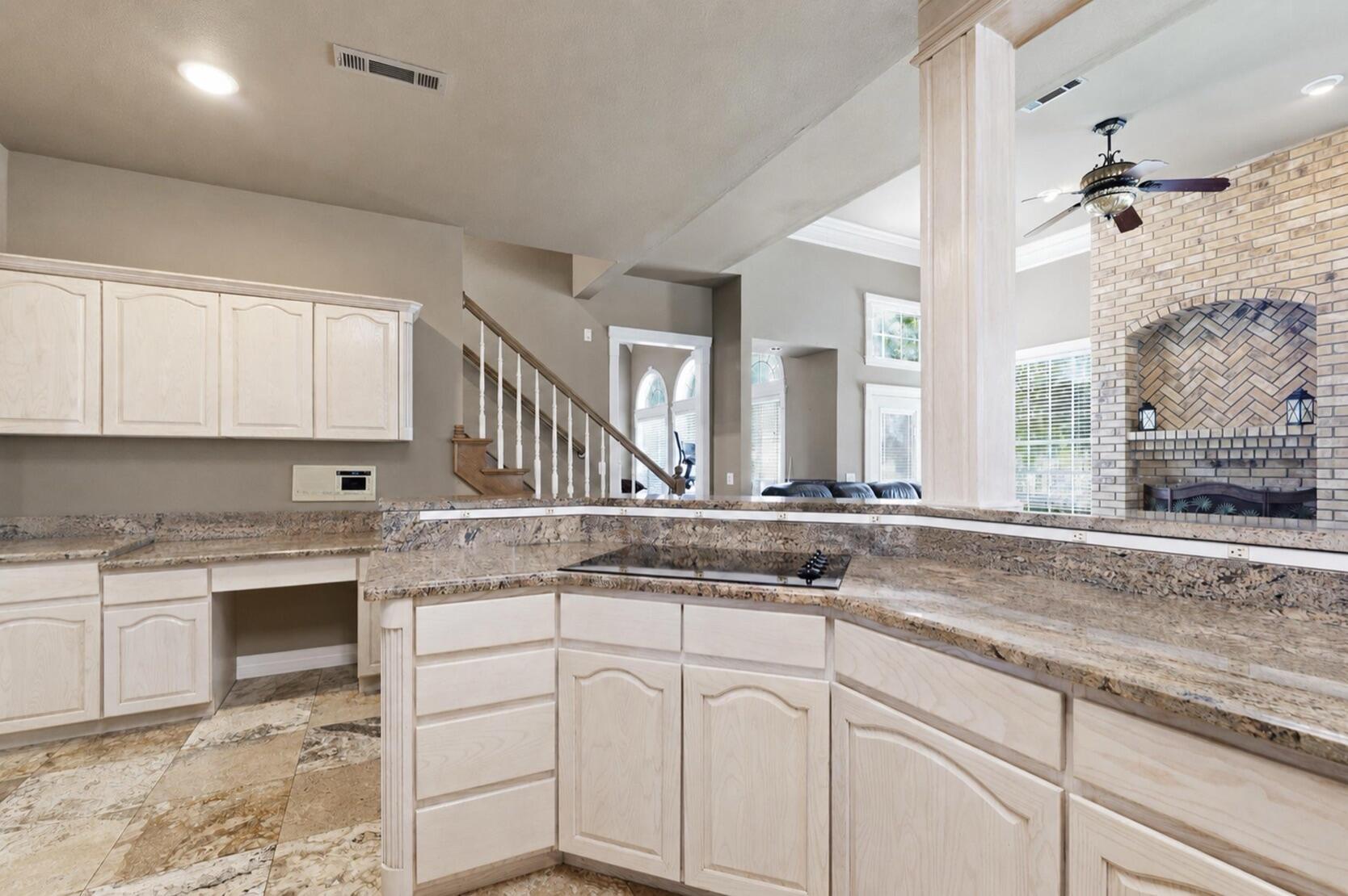 4020 Thornbury Drive Property Photo 20