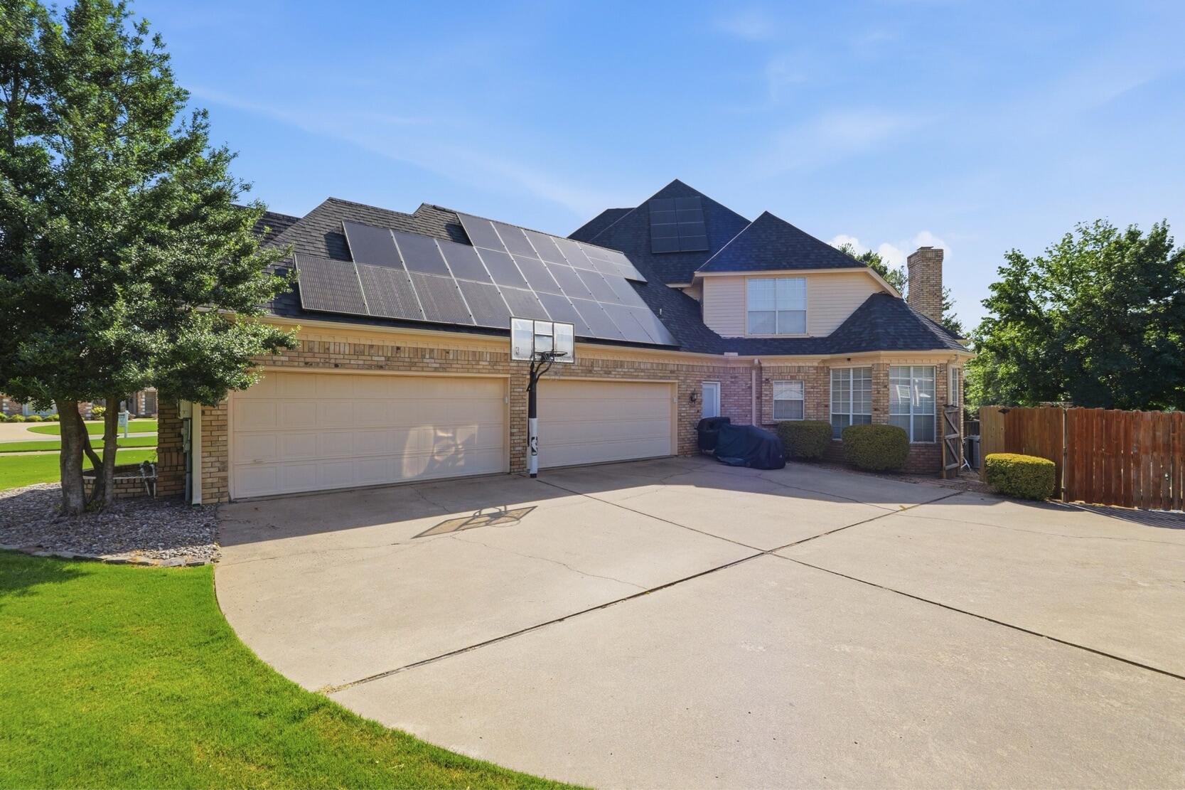 4020 Thornbury Drive Property Photo 44