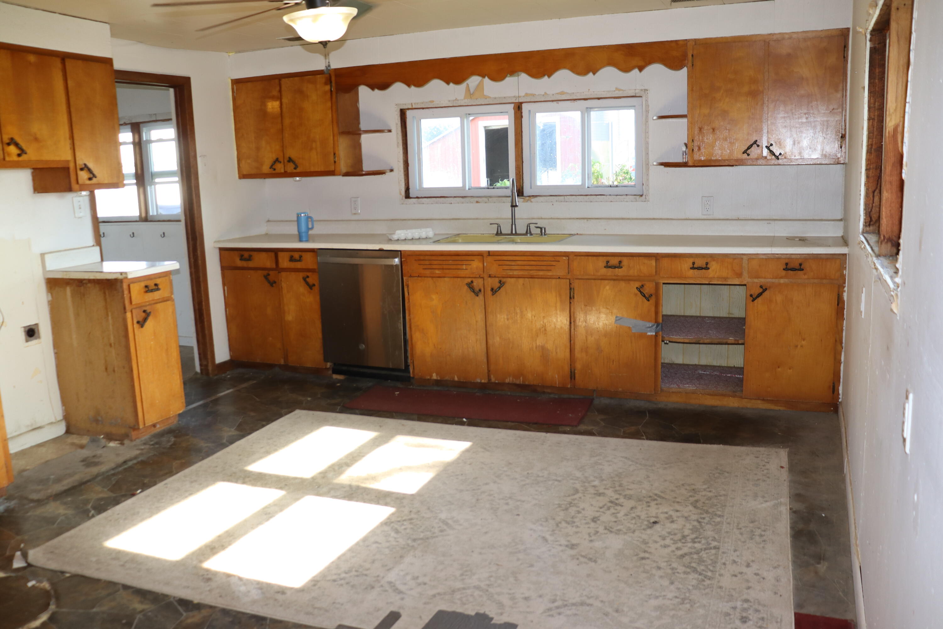 2188 Walnut Ridge Road Property Photo 3