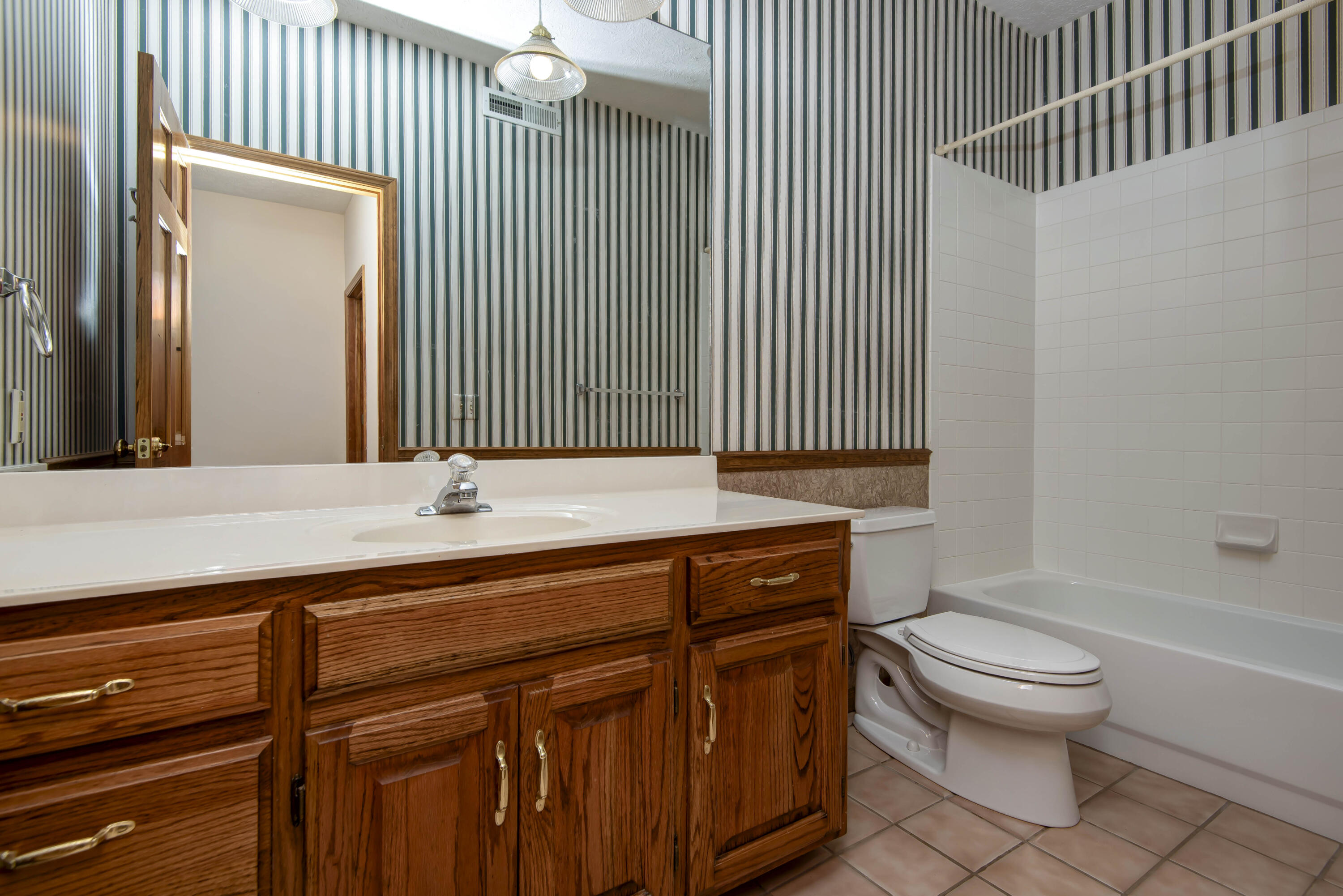 4727 South Kimbrough Avenue Property Photo 25