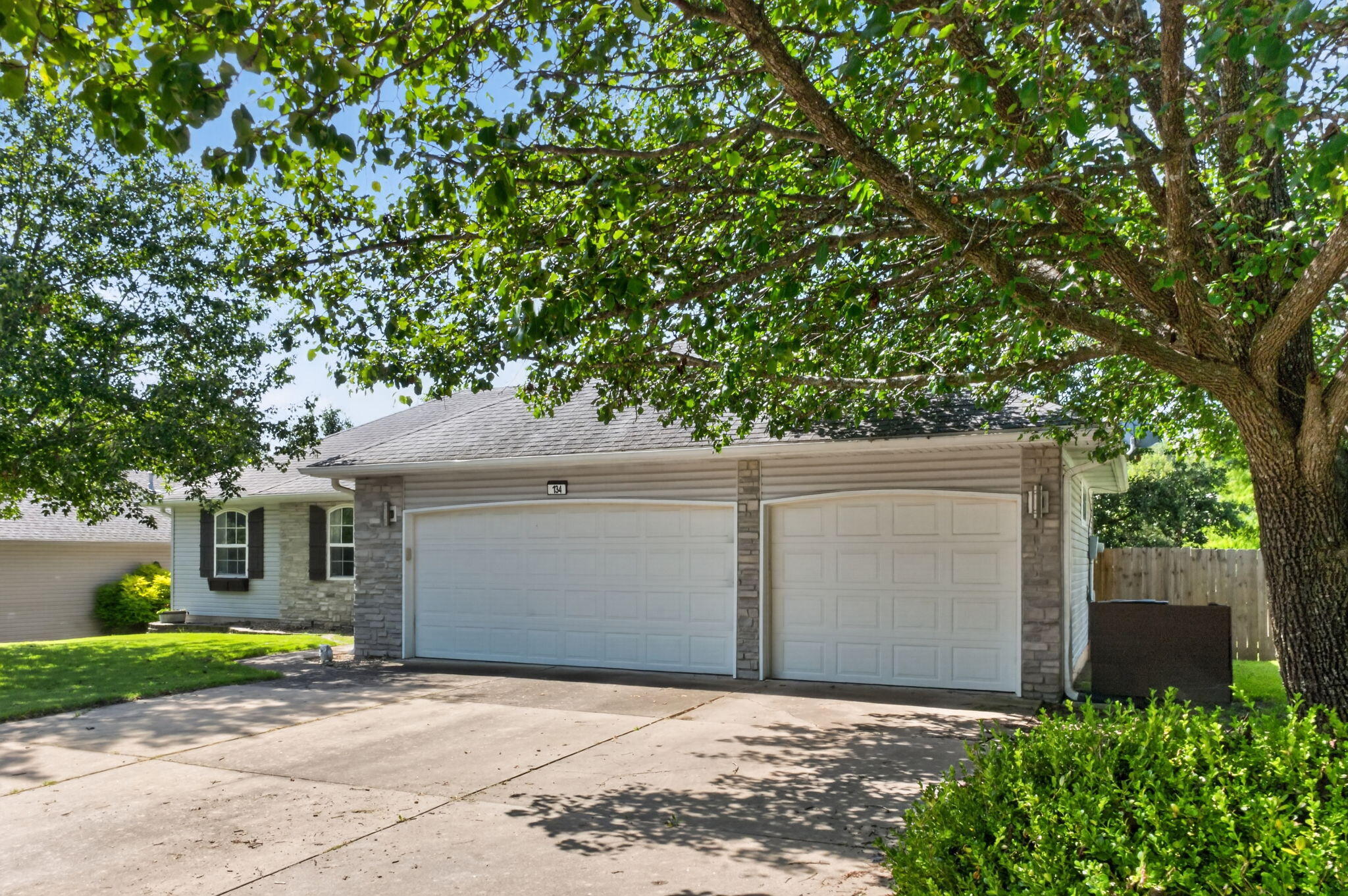 134 Delaina Drive Property Photo 3