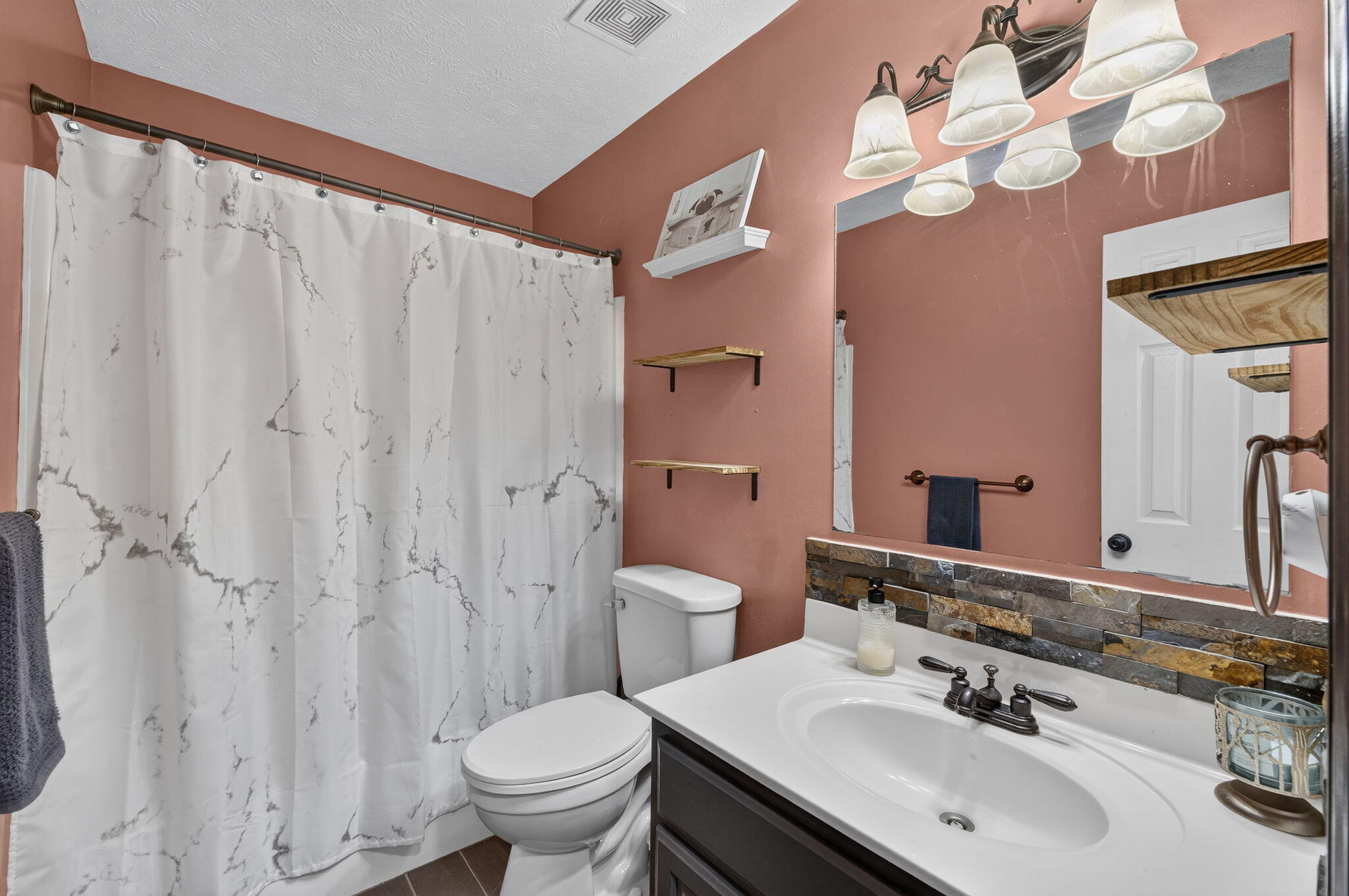 134 Delaina Drive Property Photo 12