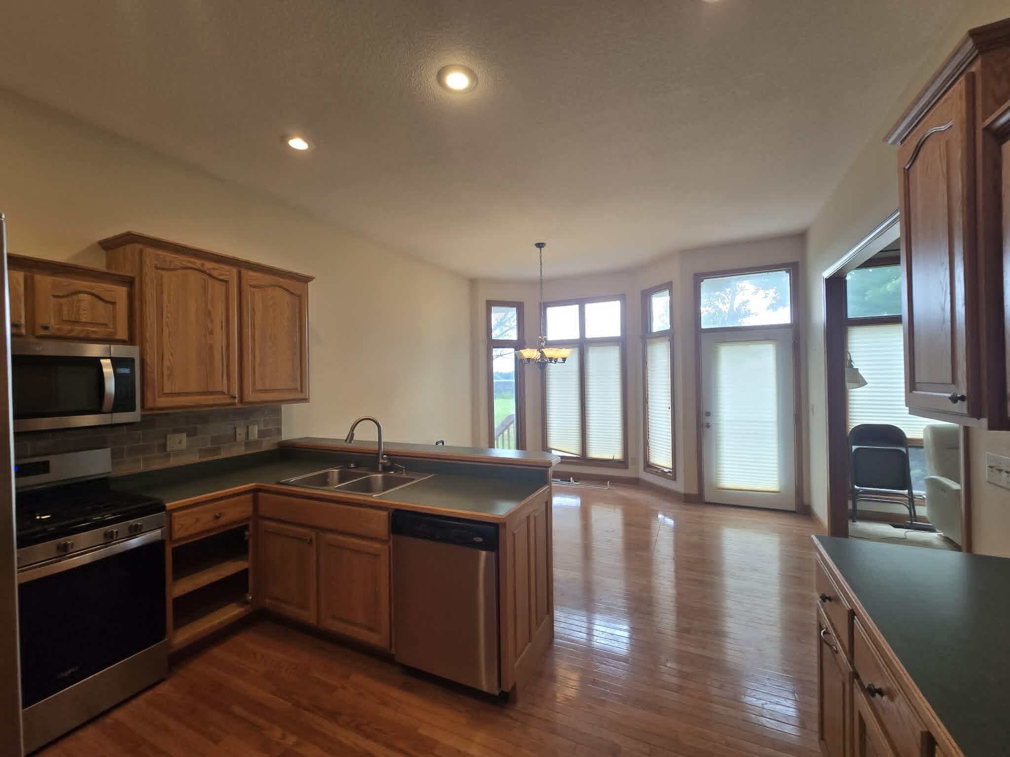 2011 East Epicurean Drive Property Photo 11