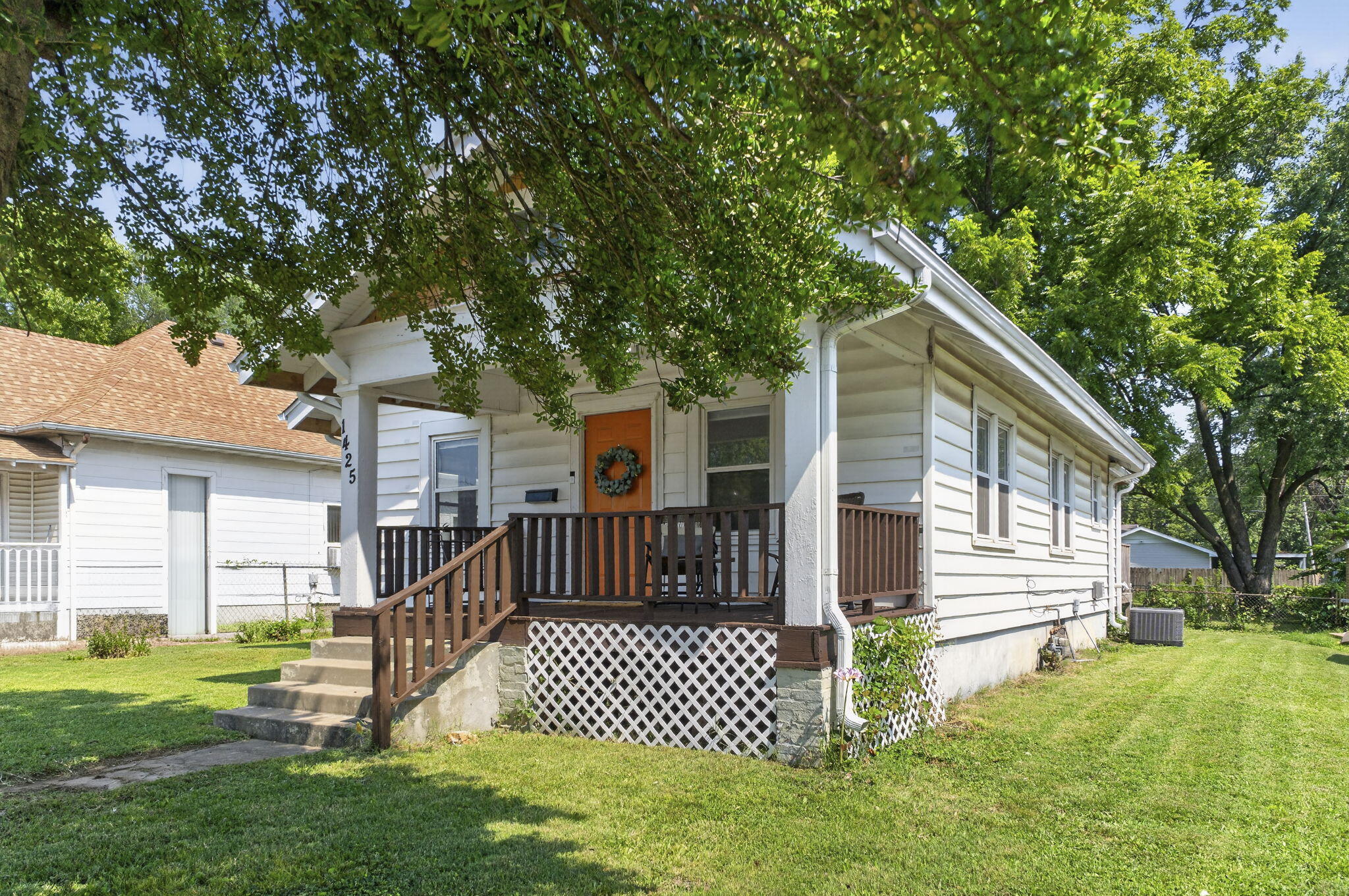 1425 West Poplar Street Property Photo 3