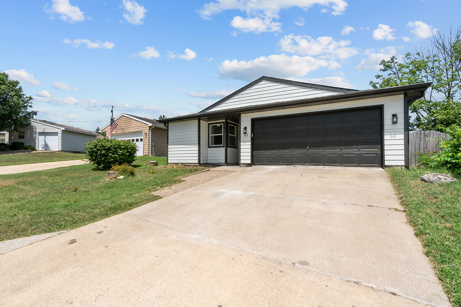 165 Fox Ridge Road Property Photo 4