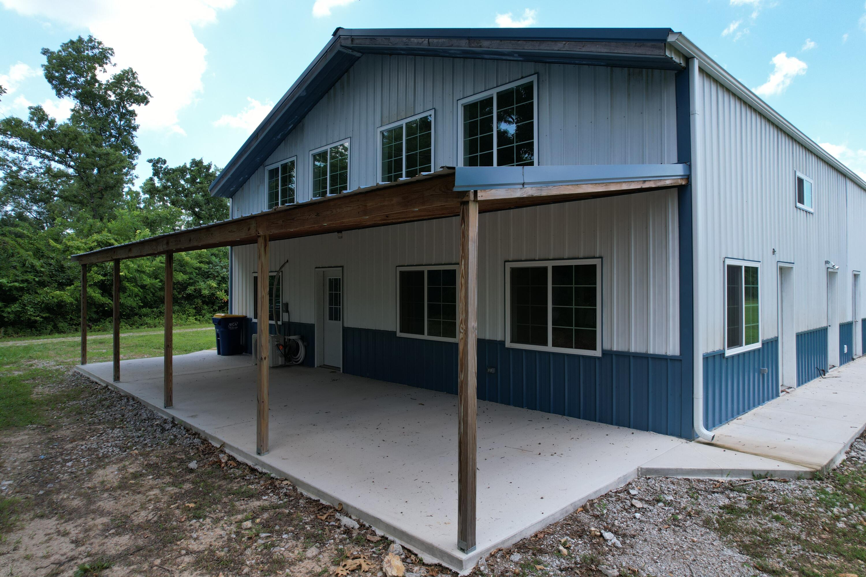 4006 Private Drive 3170 Property Photo 1