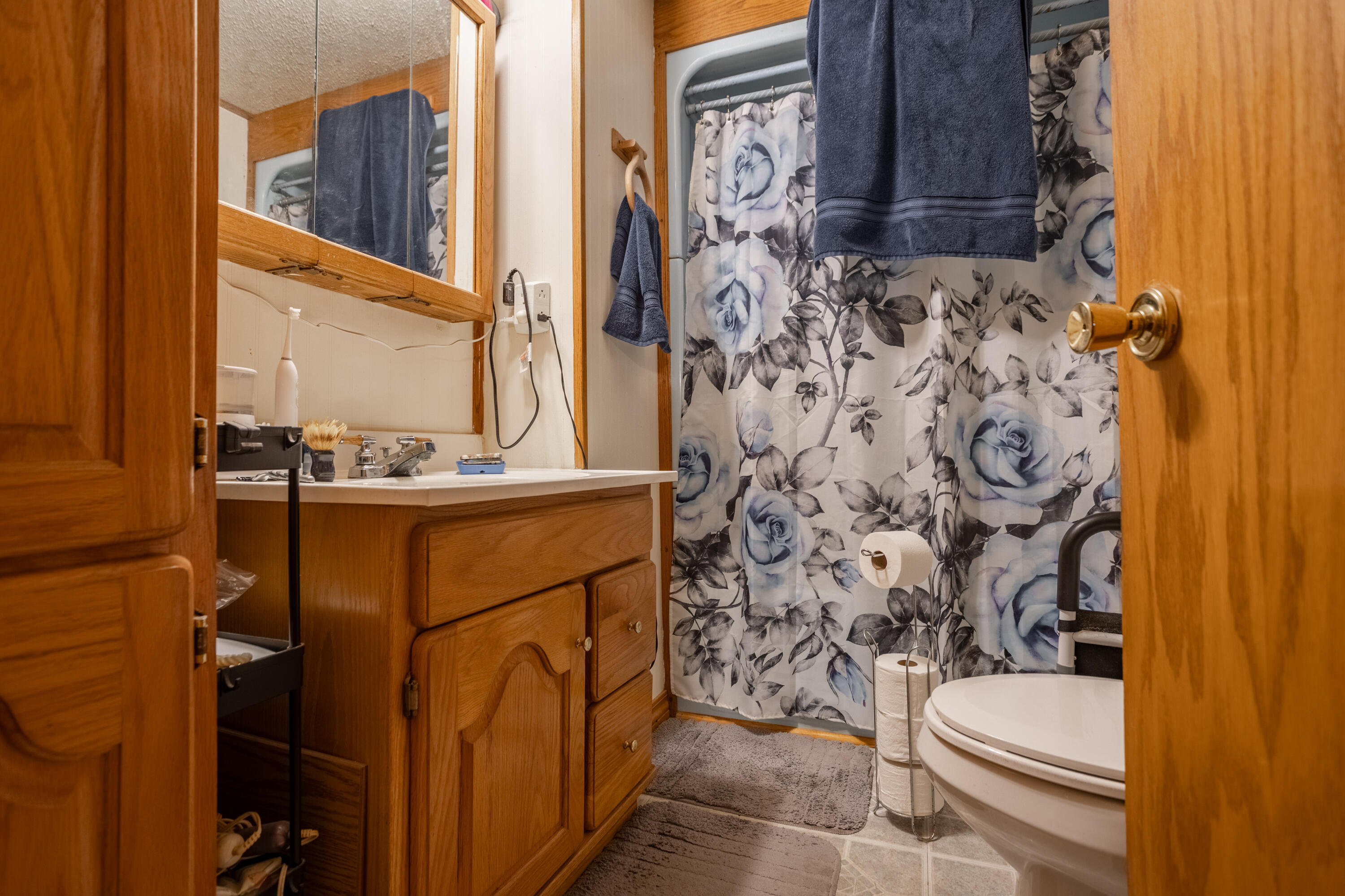 5492 Cedar Lane Property Photo 35