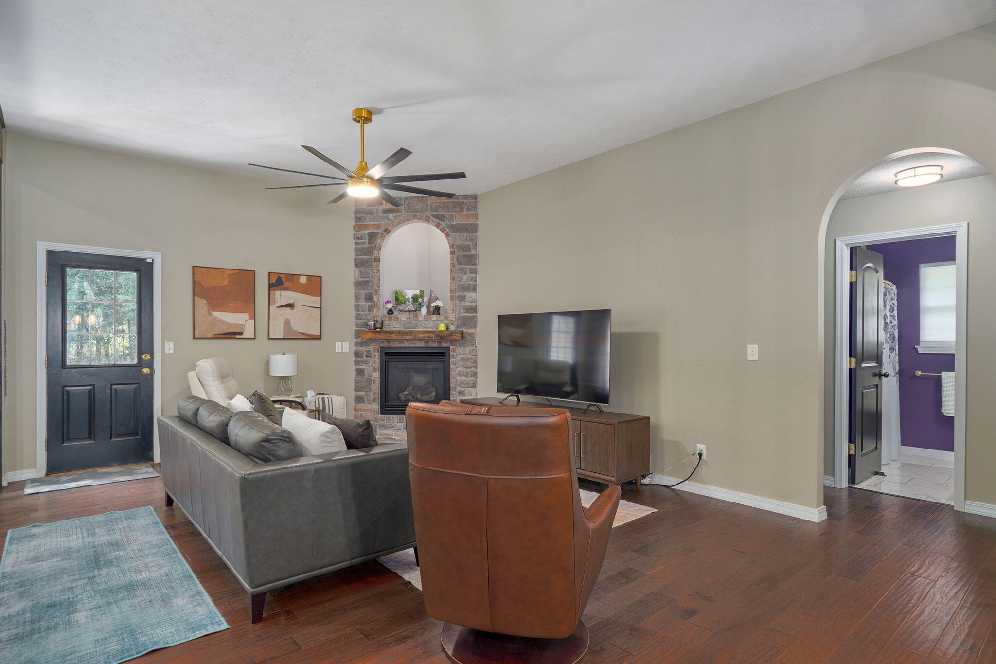 658 Greer Avenue Property Photo 4
