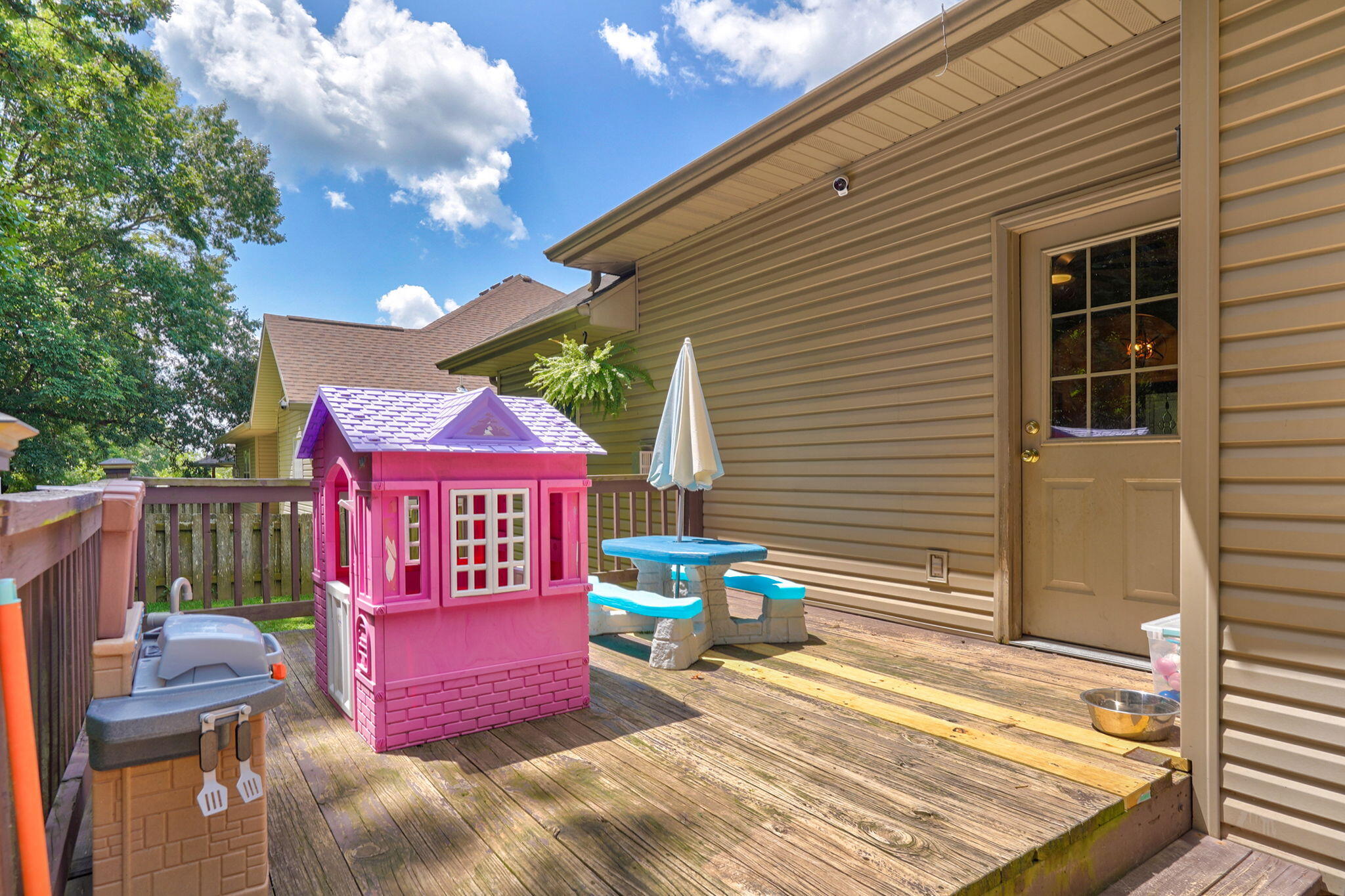 658 Greer Avenue Property Photo 20