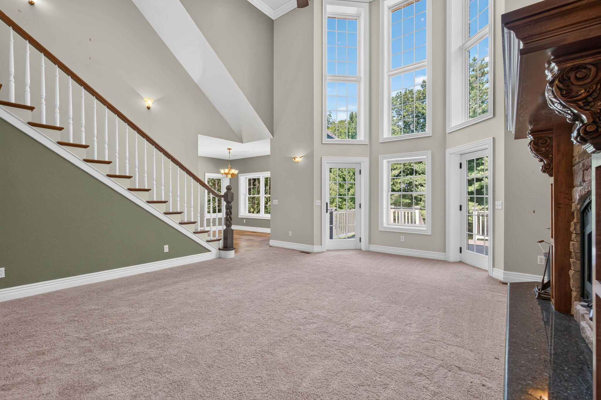 21194 Lawrence 2230 Property Photo 17