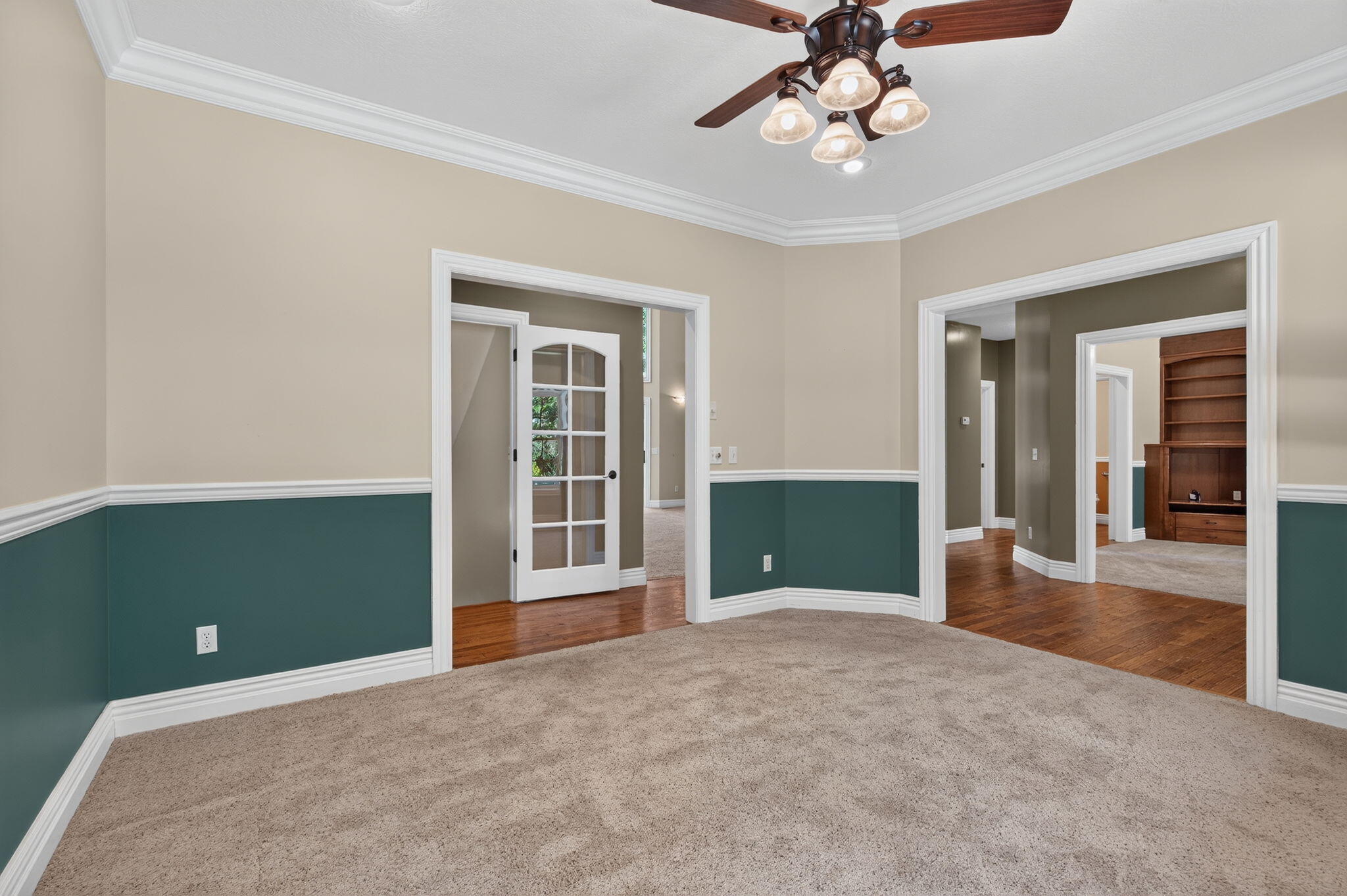 21194 Lawrence 2230 Property Photo 23