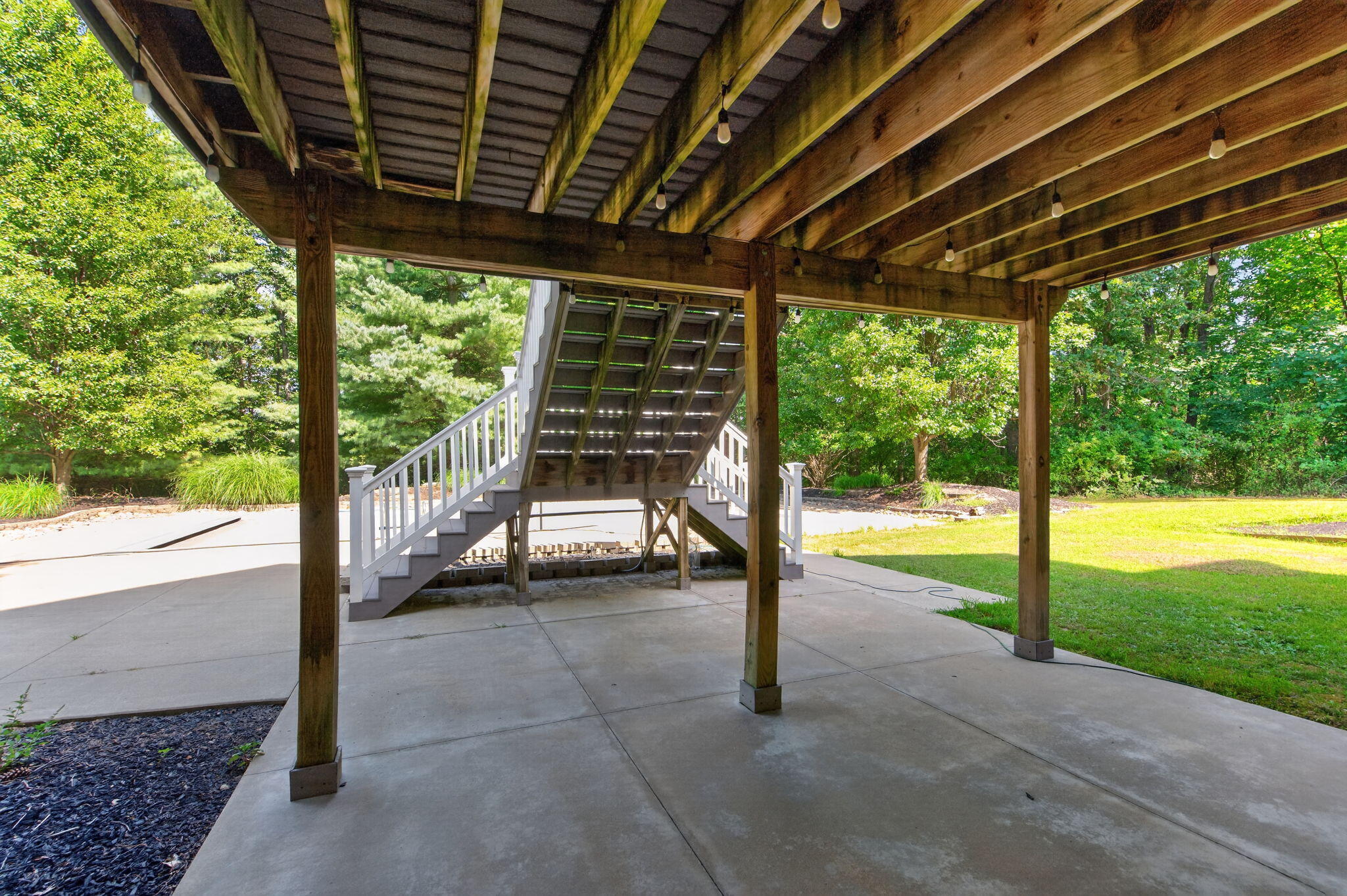 21194 Lawrence 2230 Property Photo 69