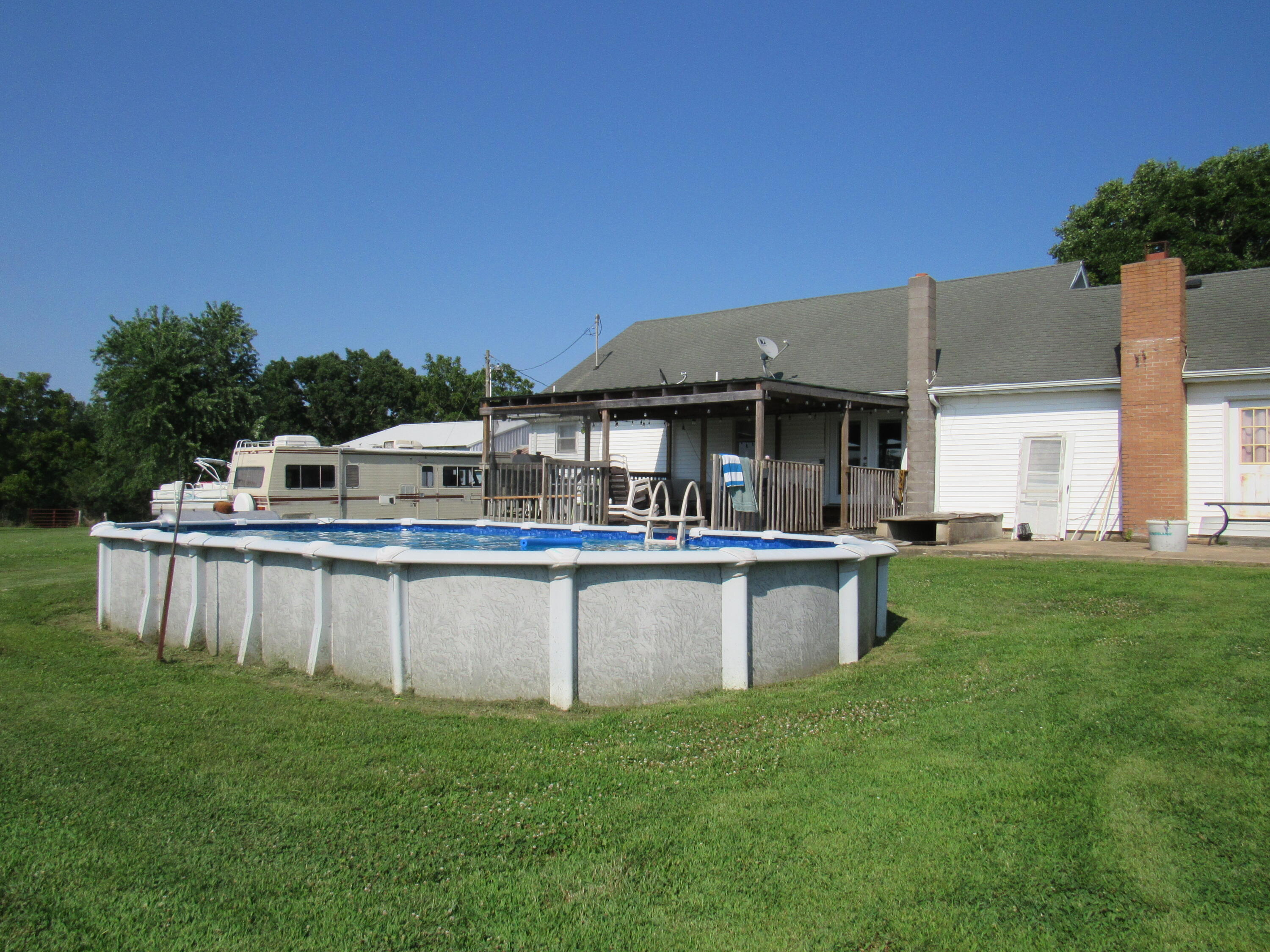 419 State Road H Property Photo 4